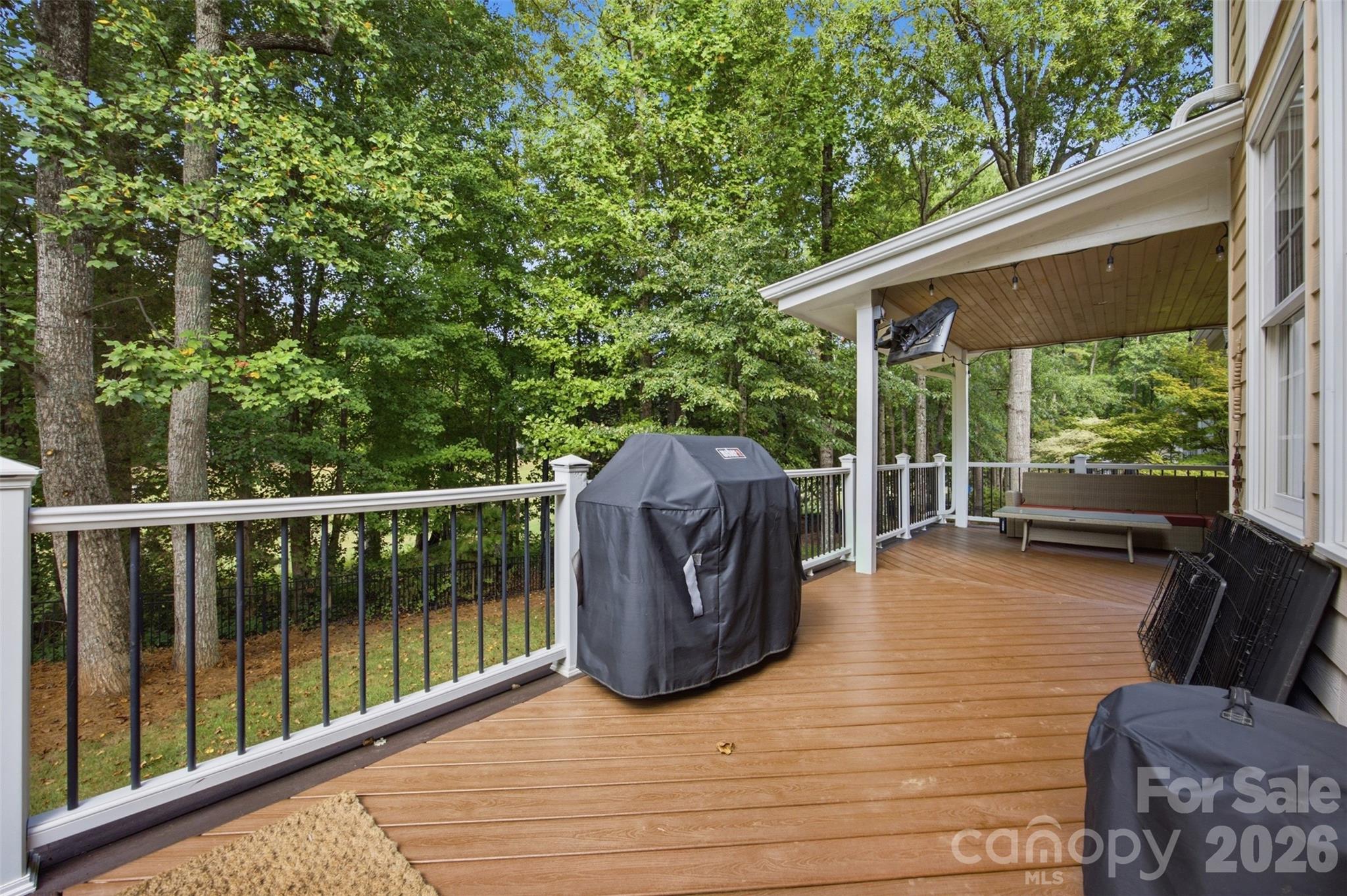 10104 Devonshire Drive — Huntersville