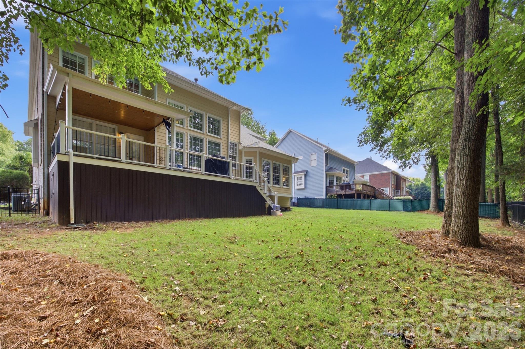 10104 Devonshire Drive — Huntersville