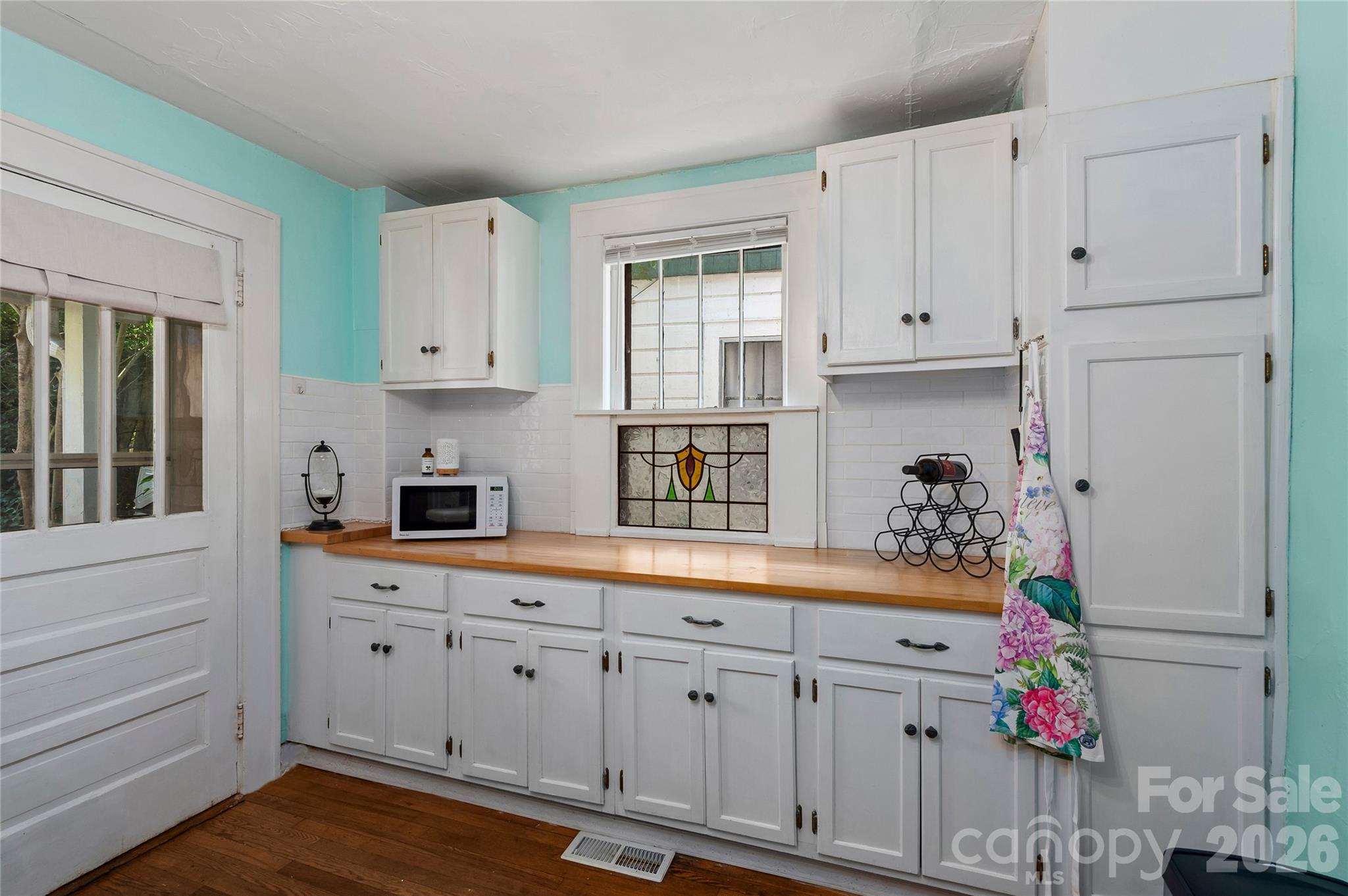 57 Conestee Street — Asheville