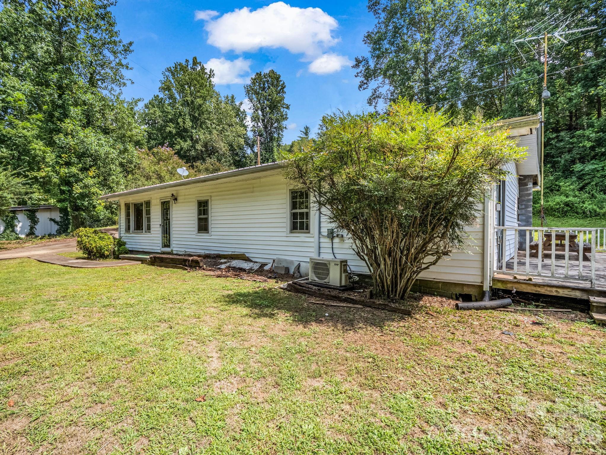 2957 NC Highway 226 Highway — Bostic