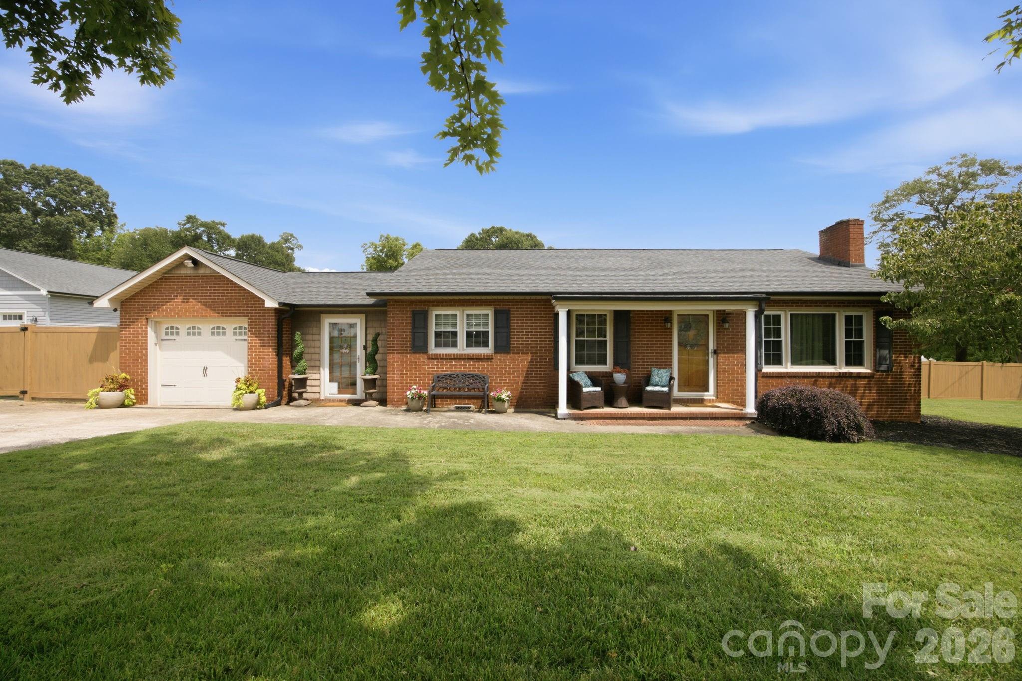 300 Eastwood Drive — Mount Holly