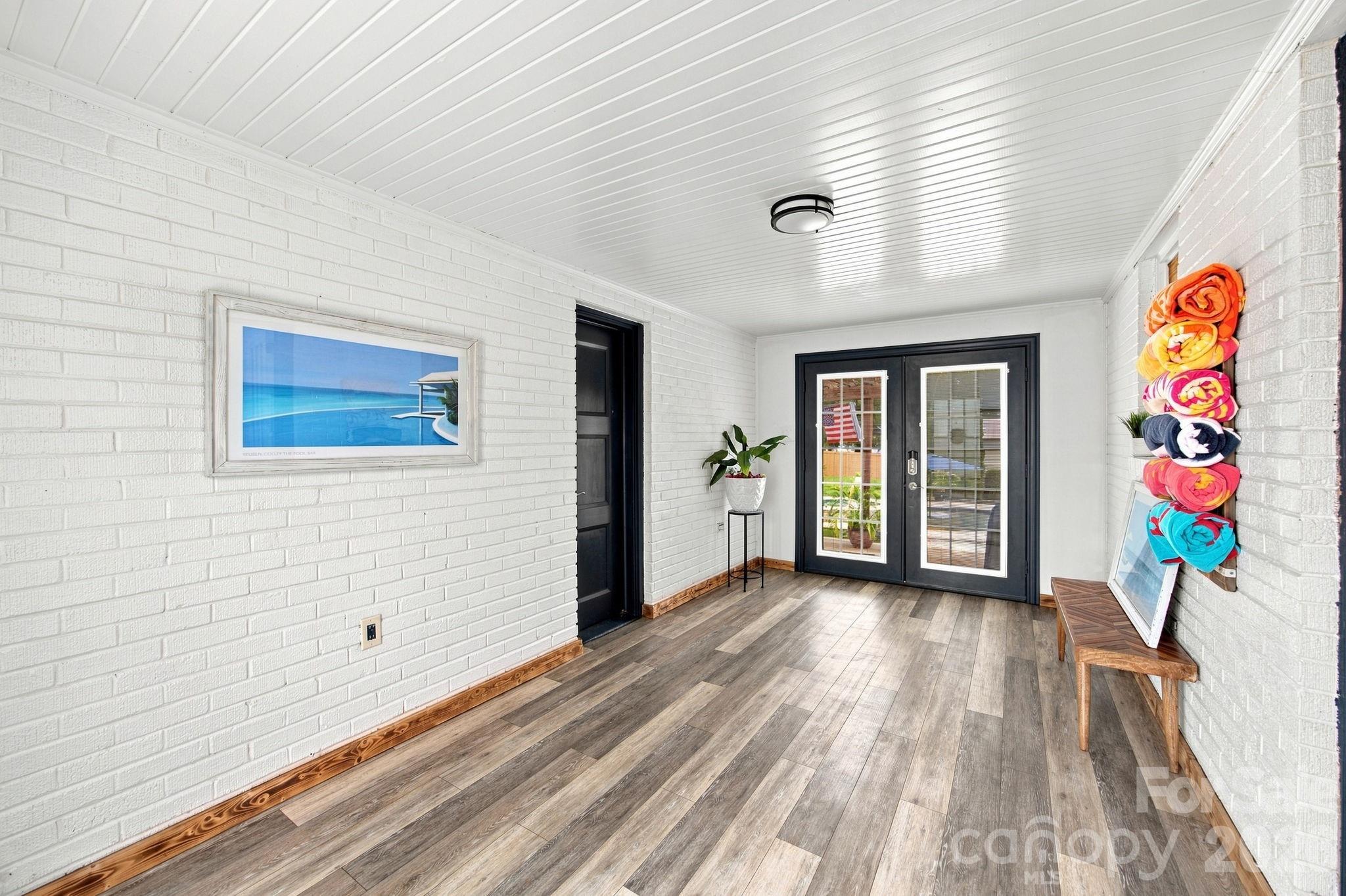 300 Eastwood Drive — Mount Holly