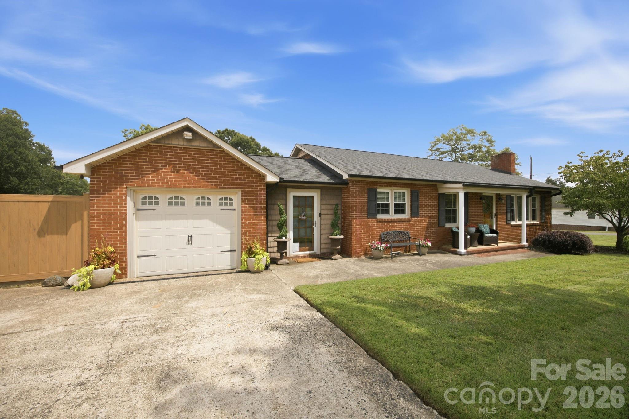 300 Eastwood Drive — Mount Holly