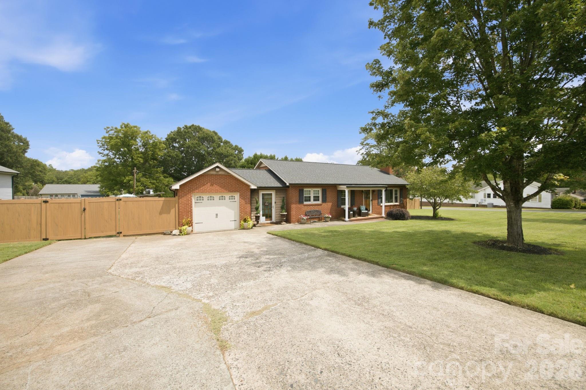 300 Eastwood Drive — Mount Holly