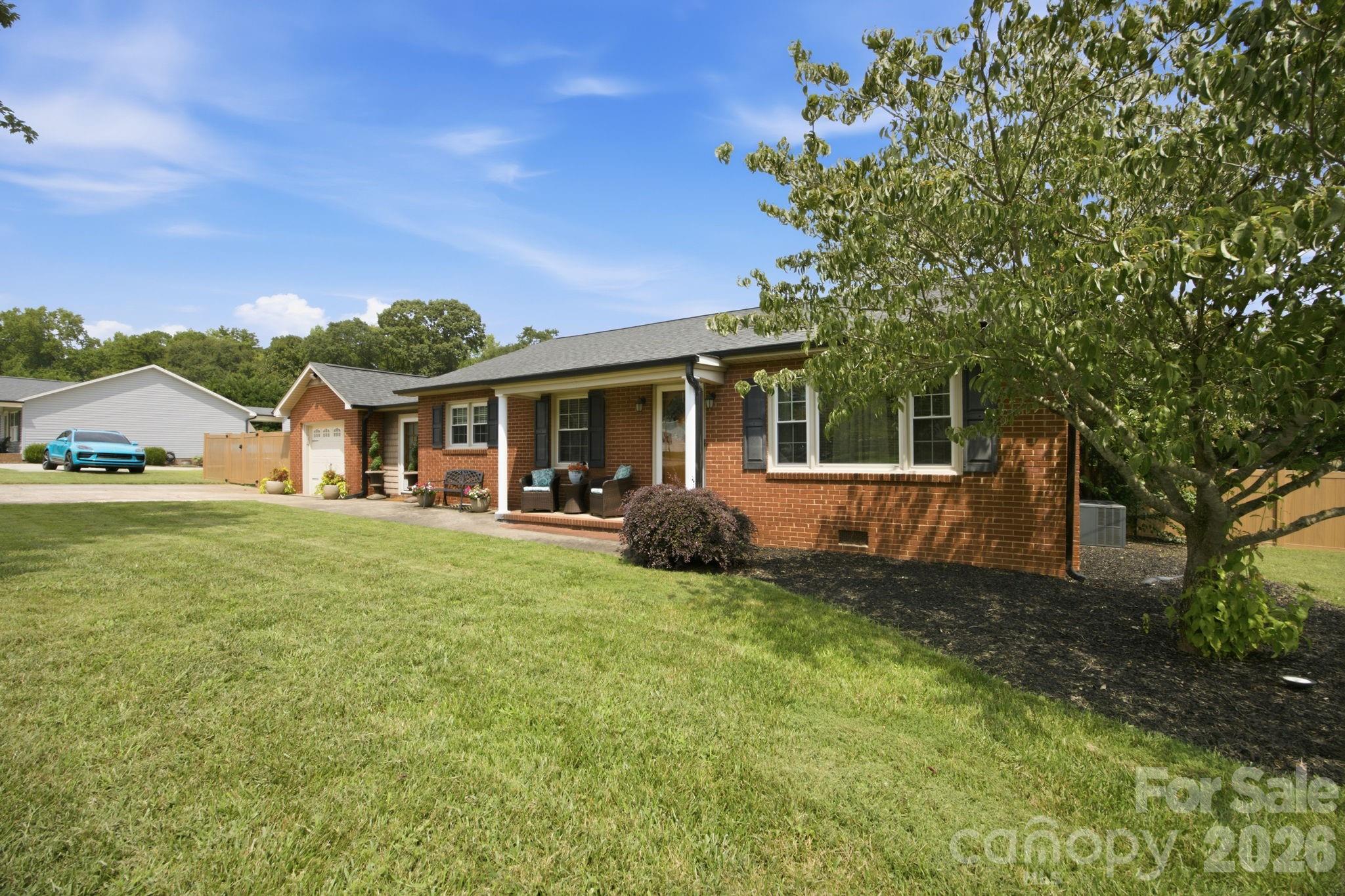 300 Eastwood Drive — Mount Holly