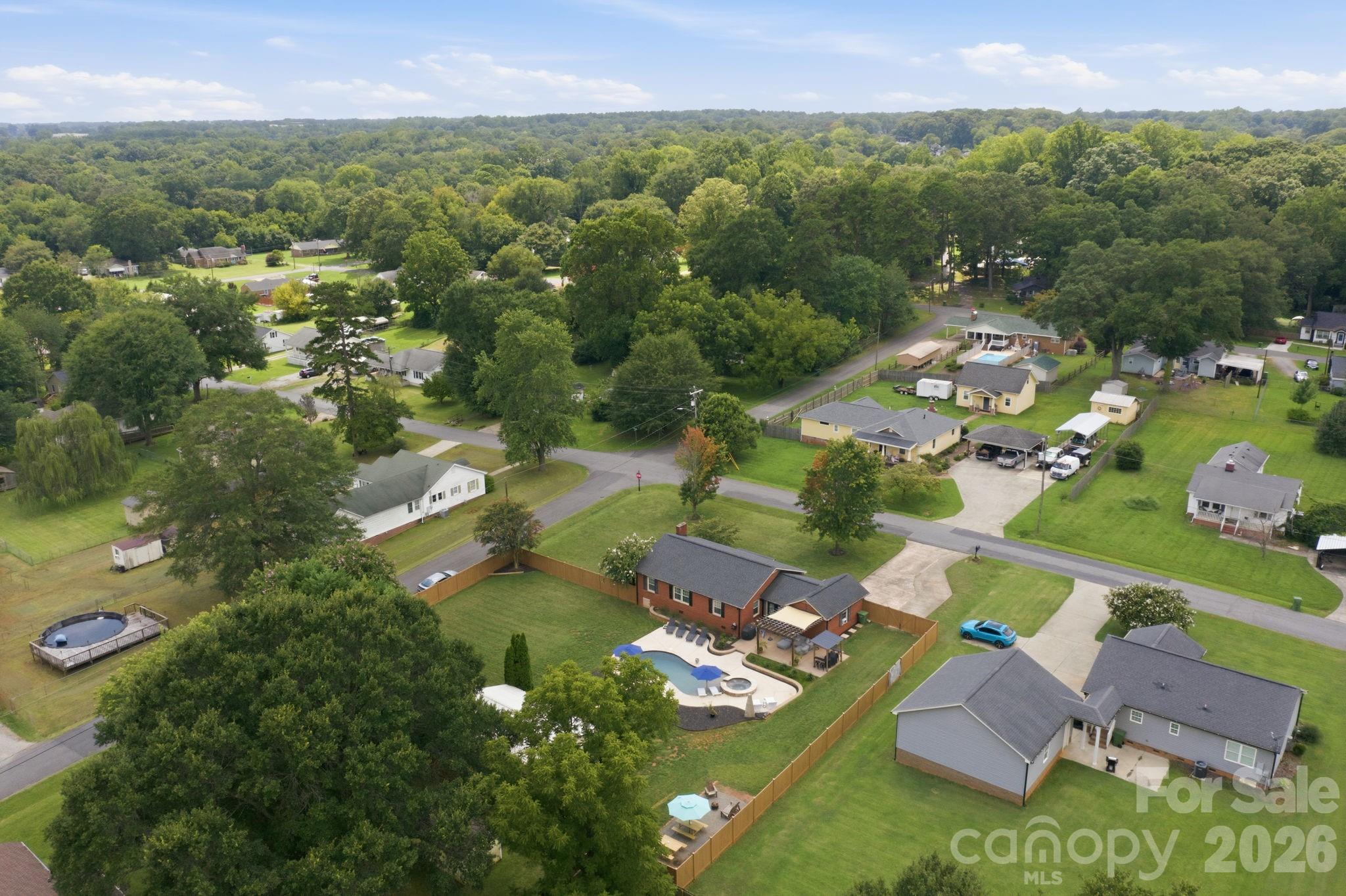 300 Eastwood Drive — Mount Holly