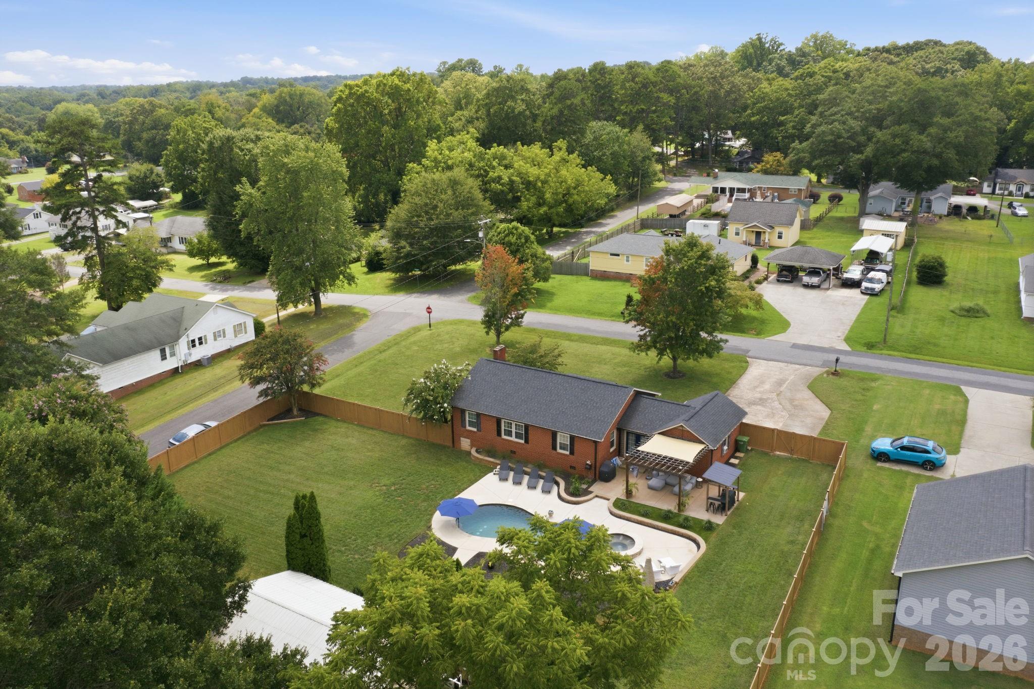 300 Eastwood Drive — Mount Holly