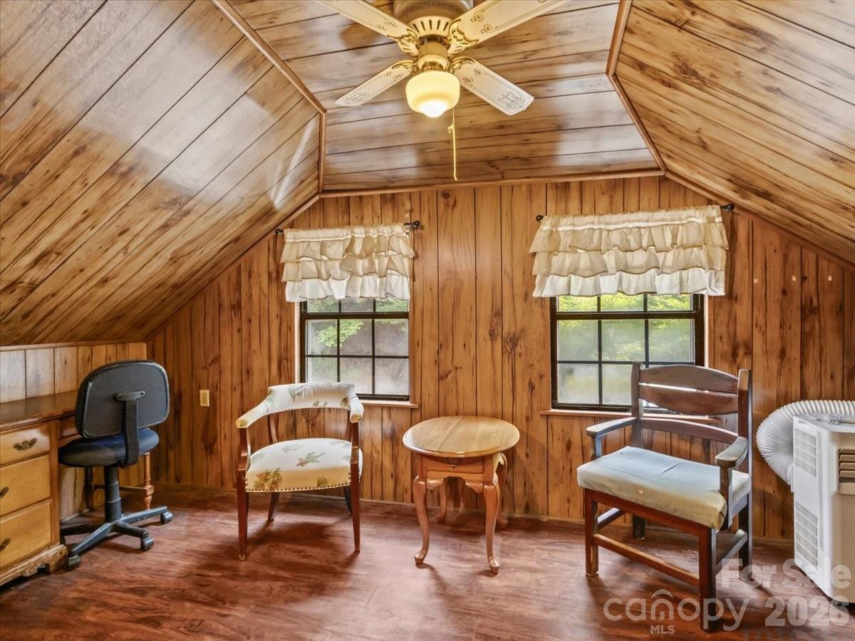 92 Silas Branch Road — Burnsville