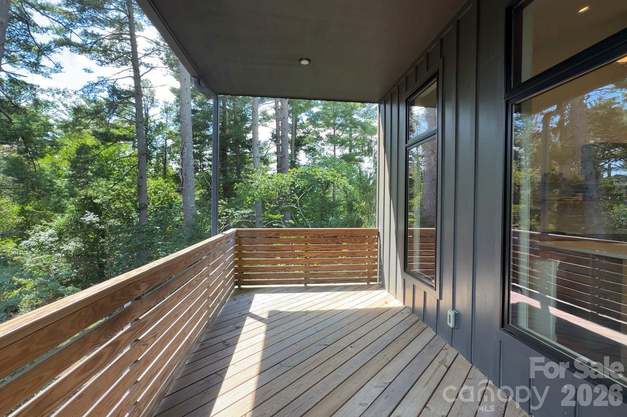 40 Malvern Walk — Asheville