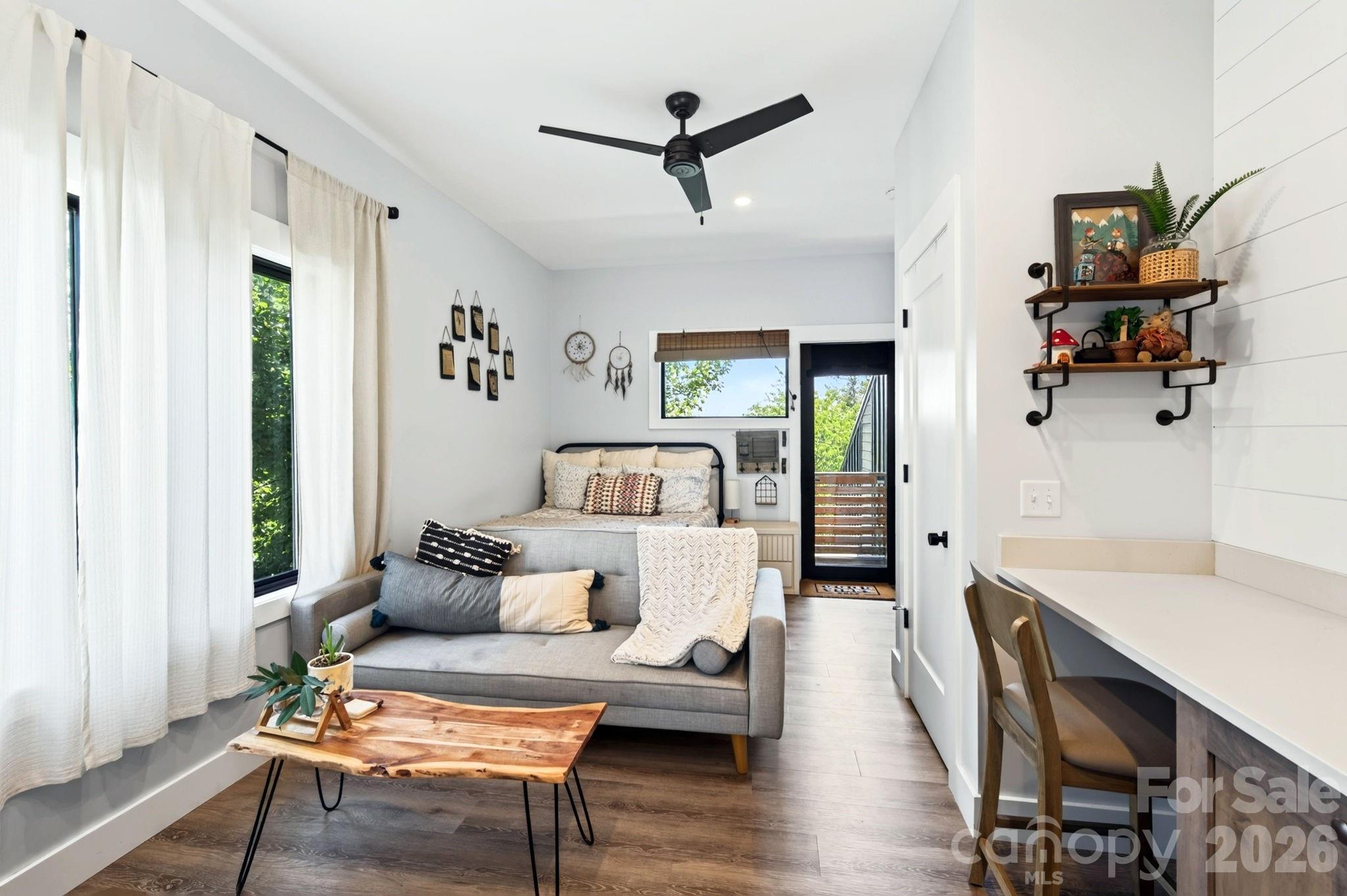 40 Malvern Walk — Asheville