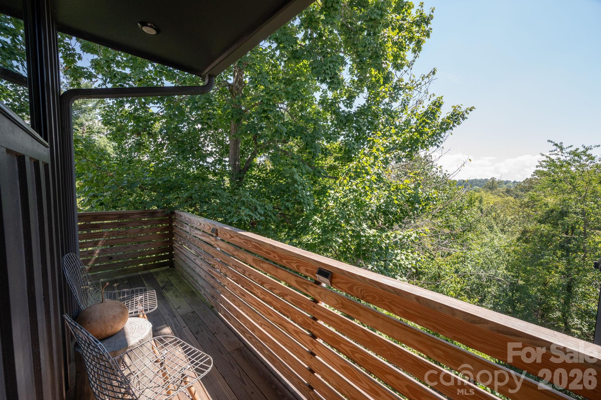 40 Malvern Walk — Asheville