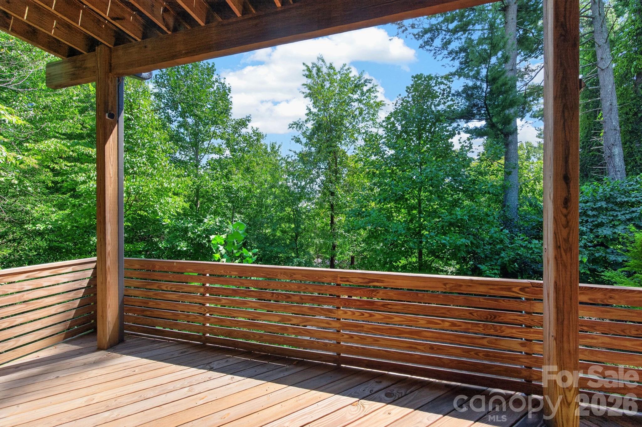 40 Malvern Walk — Asheville