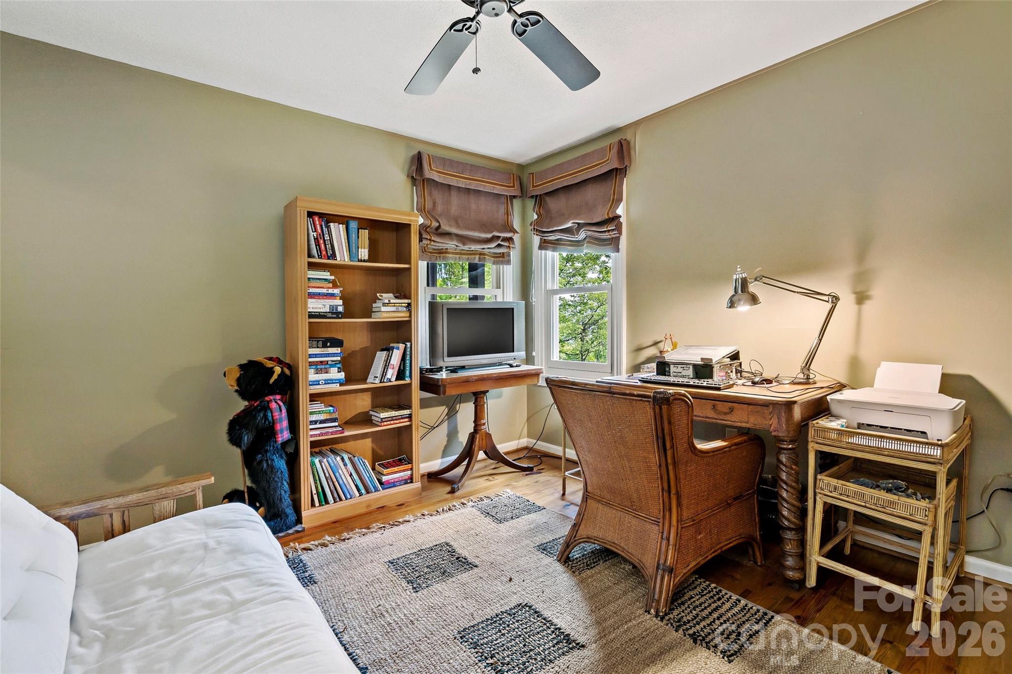 1795 Mckenzie Way N #505 — Old Fort