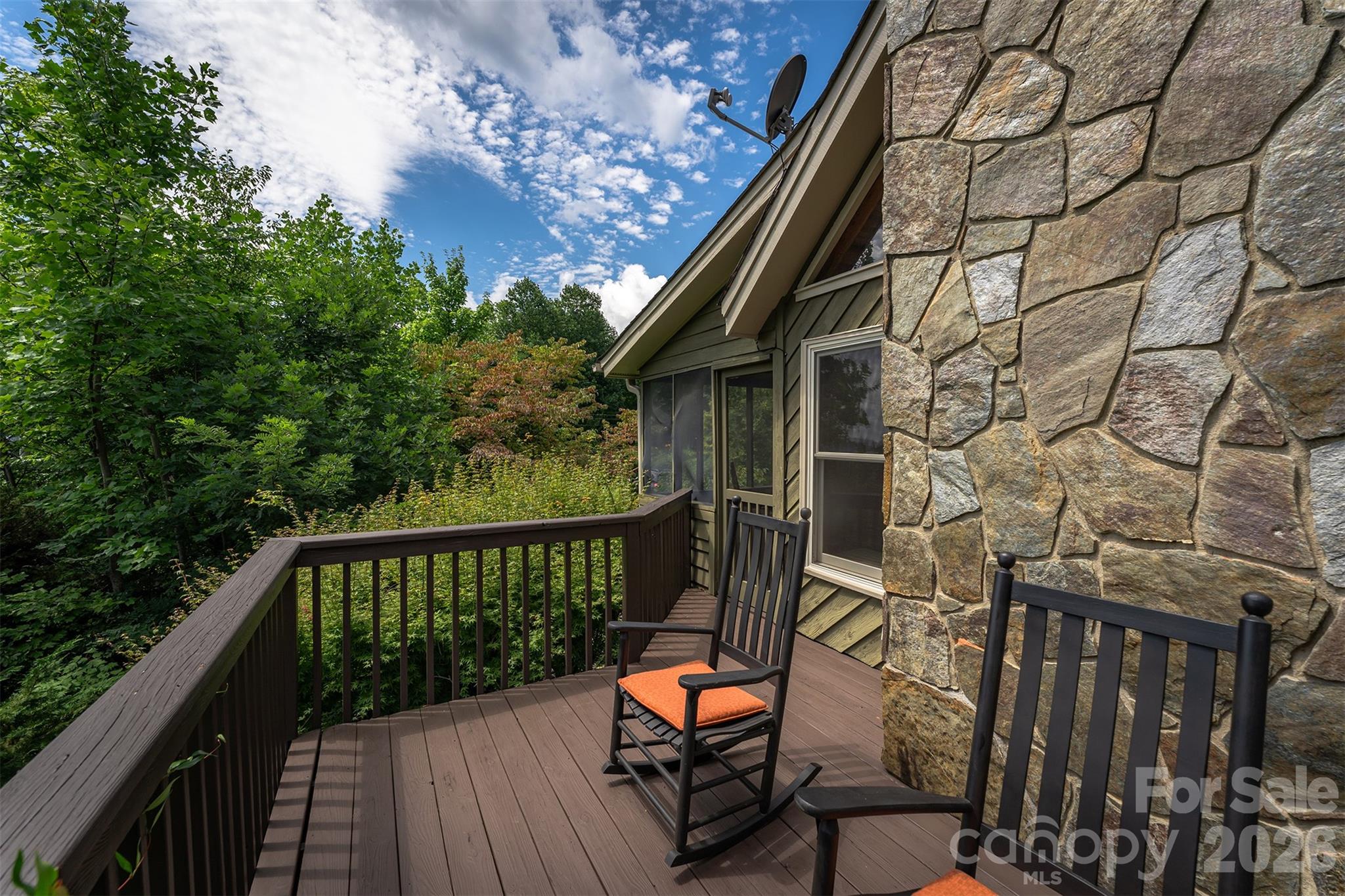 1795 Mckenzie Way N #505 — Old Fort