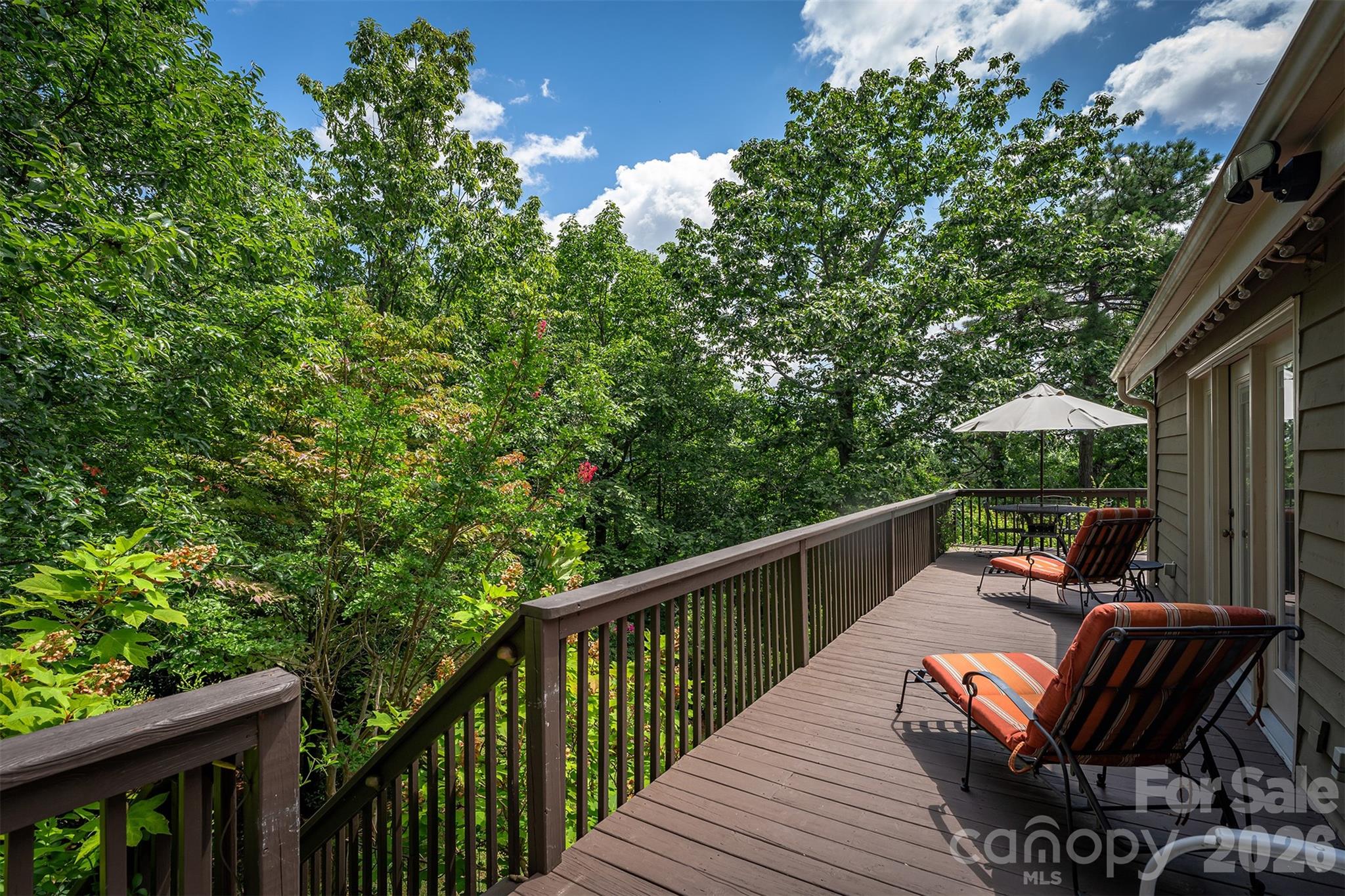 1795 Mckenzie Way N #505 — Old Fort