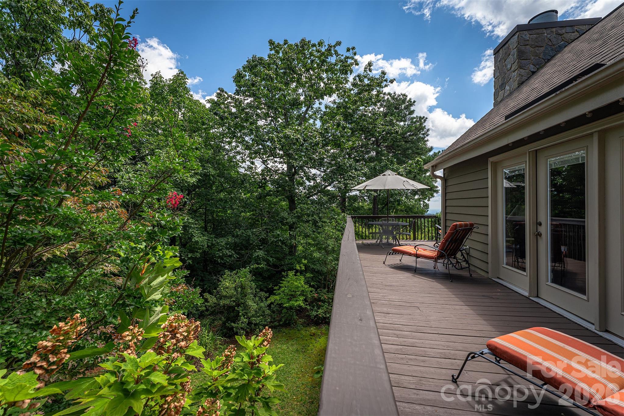 1795 Mckenzie Way N #505 — Old Fort