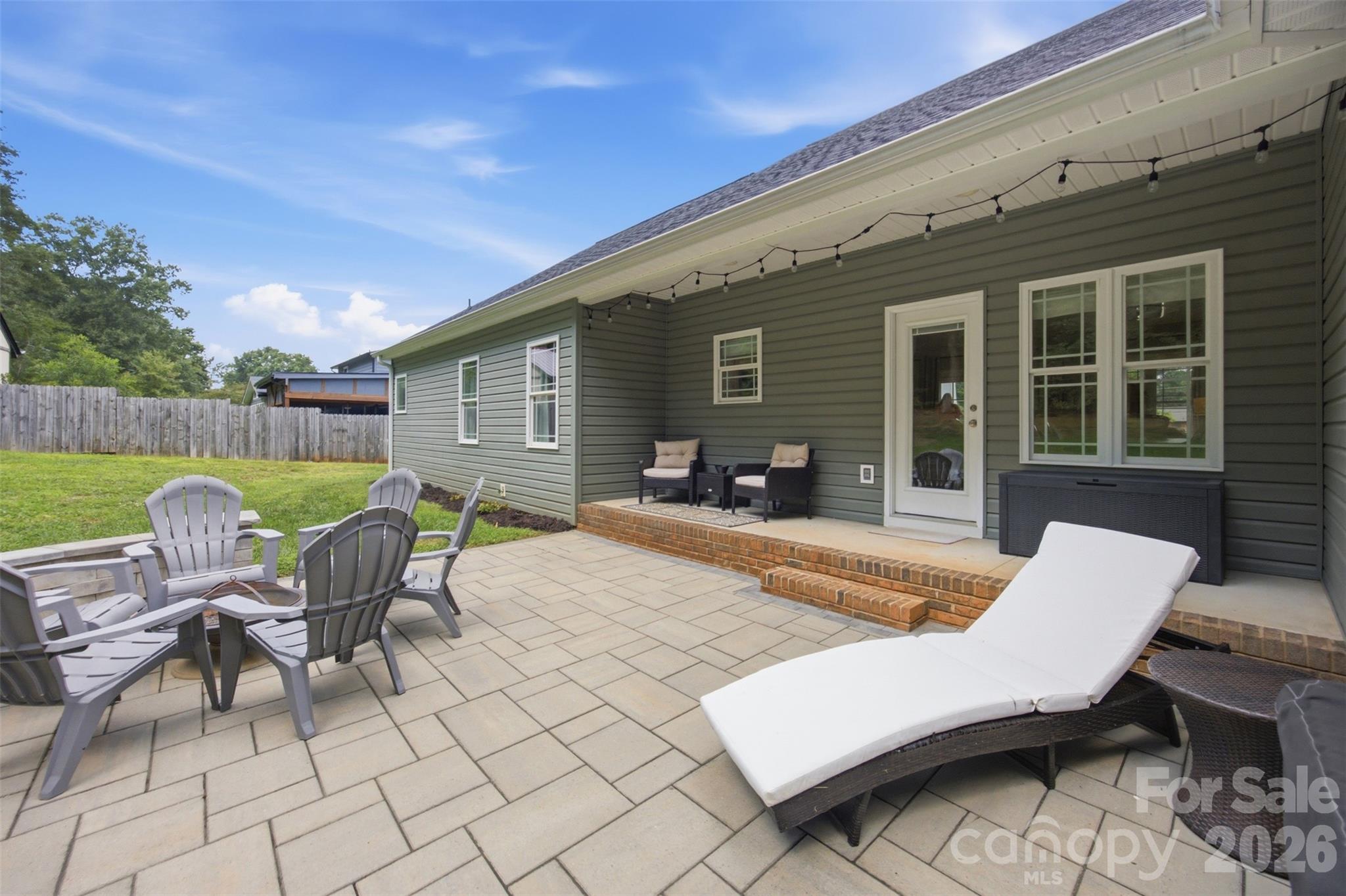 301 Pinehurst Drive — Kings Mountain