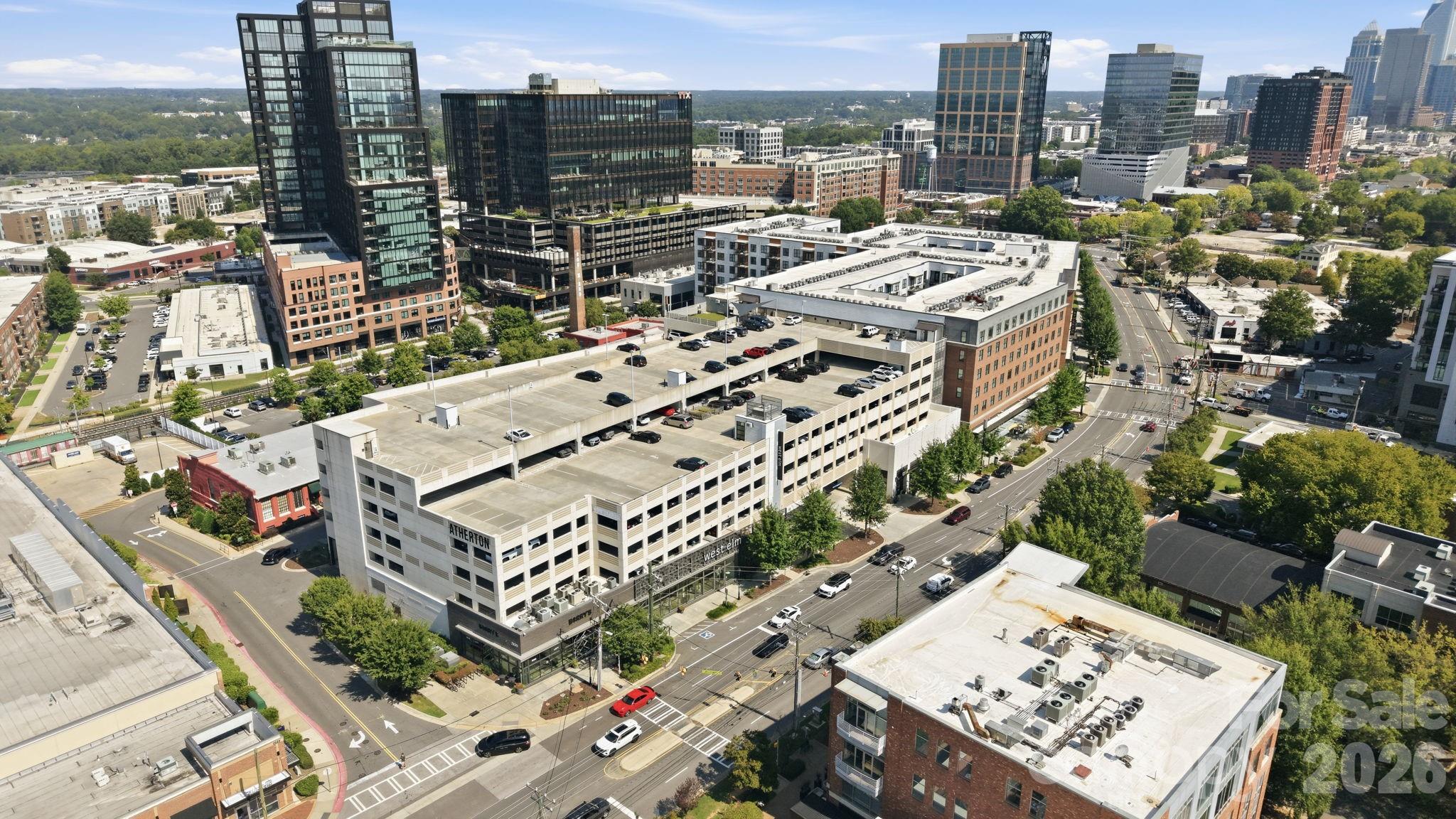 525 Olmsted Park Place — Charlotte