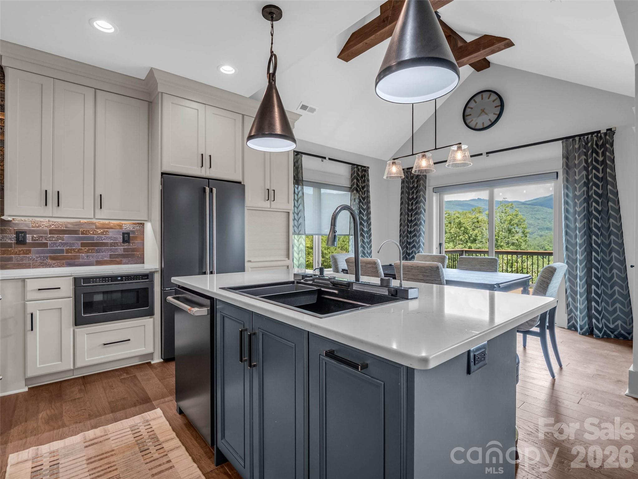 73 Jackson Ridge Lane — Mill Spring