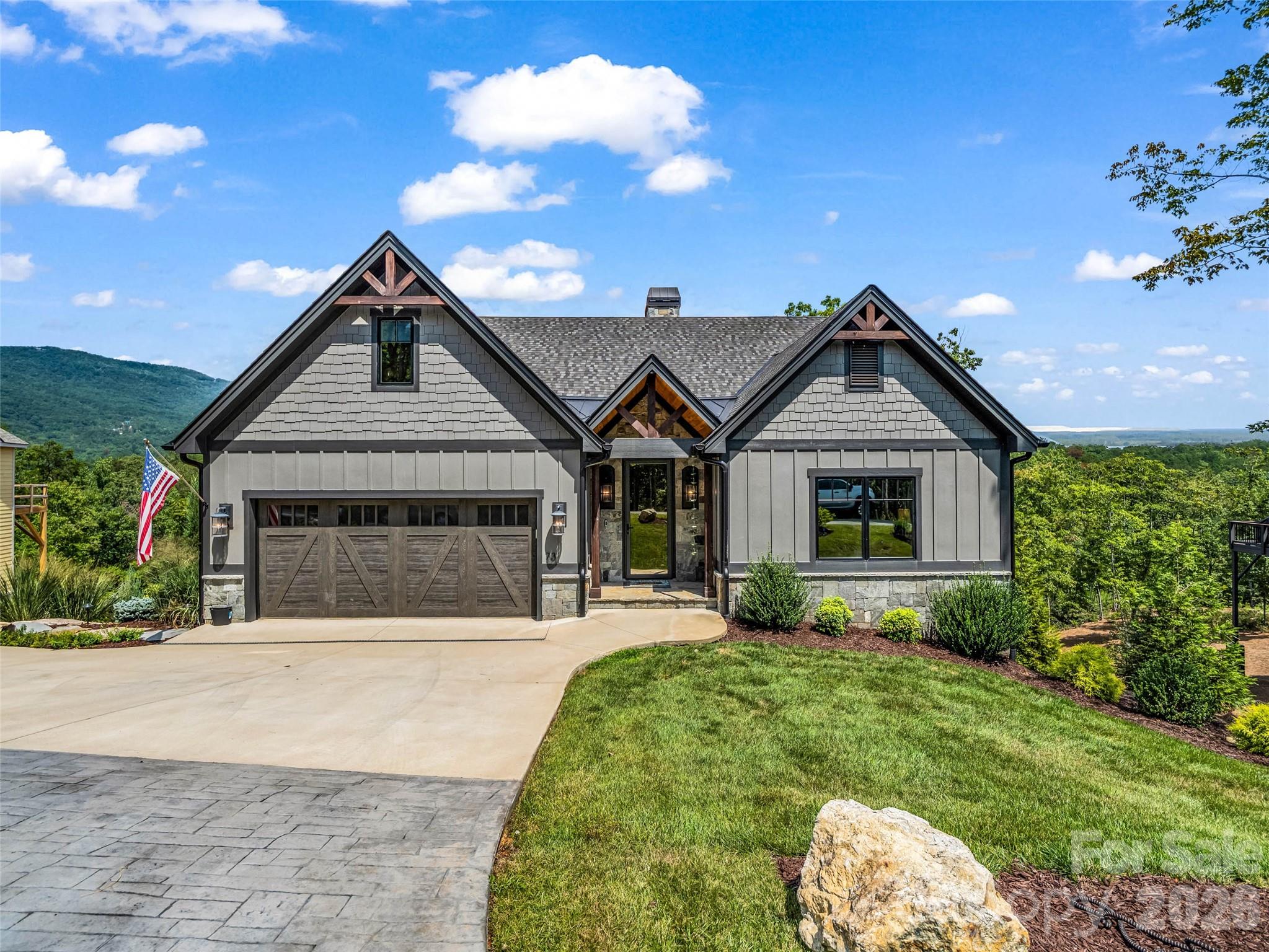 73 Jackson Ridge Lane — Mill Spring
