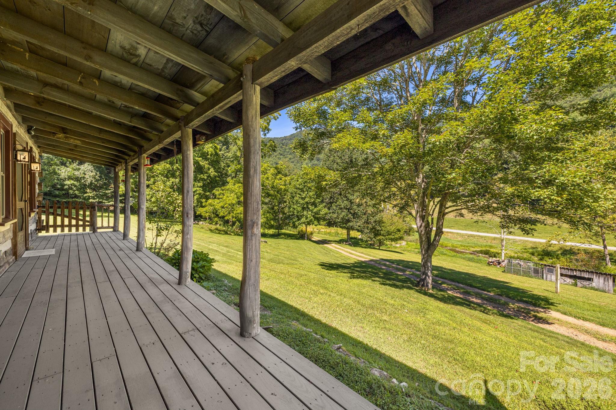 146 Gentry Farm Drive — Hot Springs