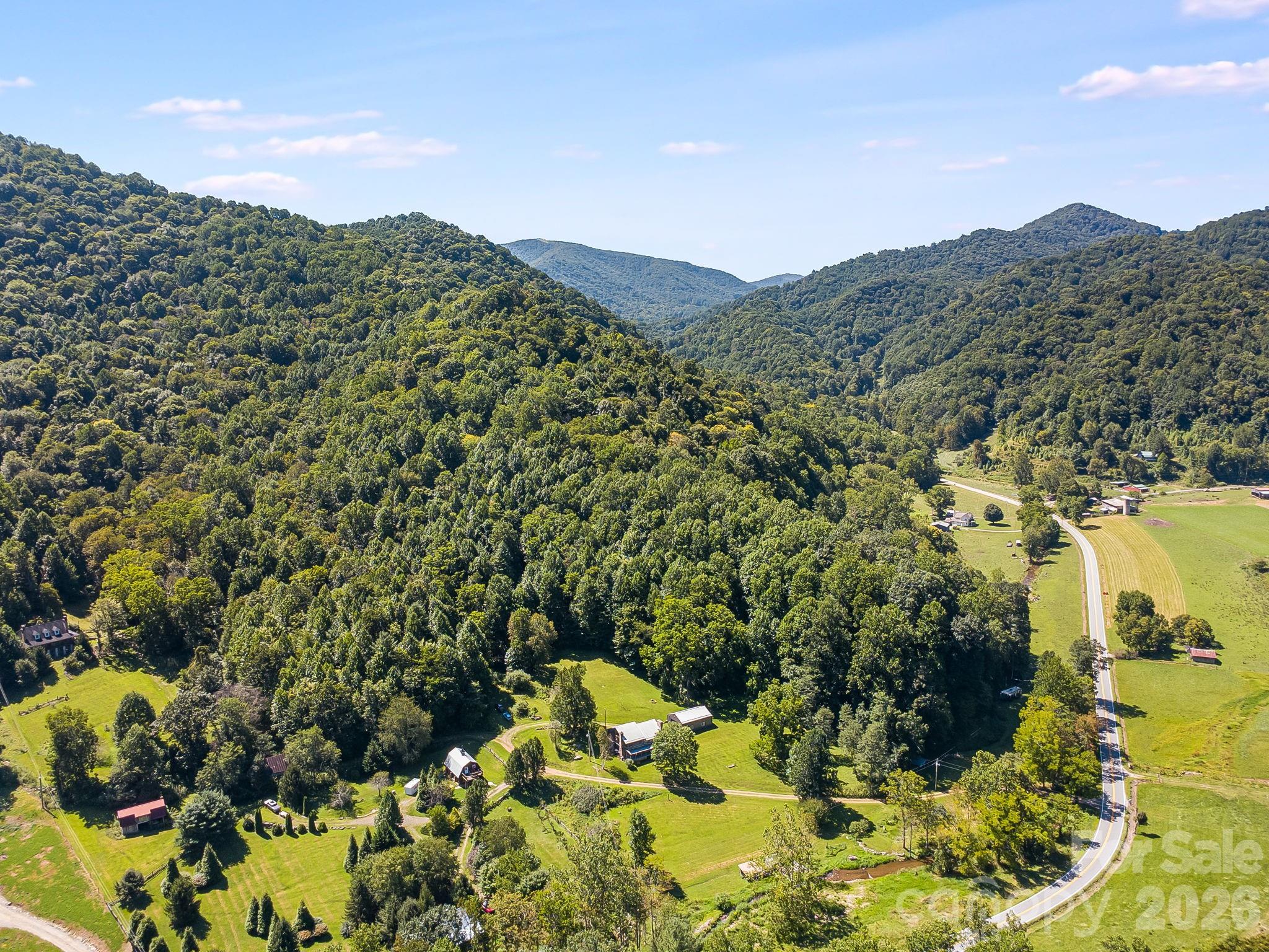 146 Gentry Farm Drive — Hot Springs