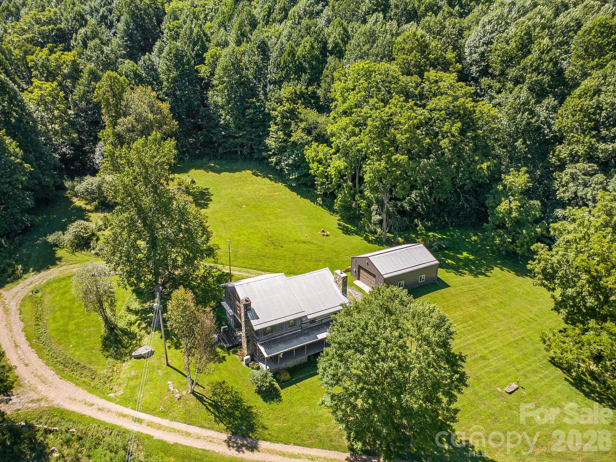 146 Gentry Farm Drive — Hot Springs