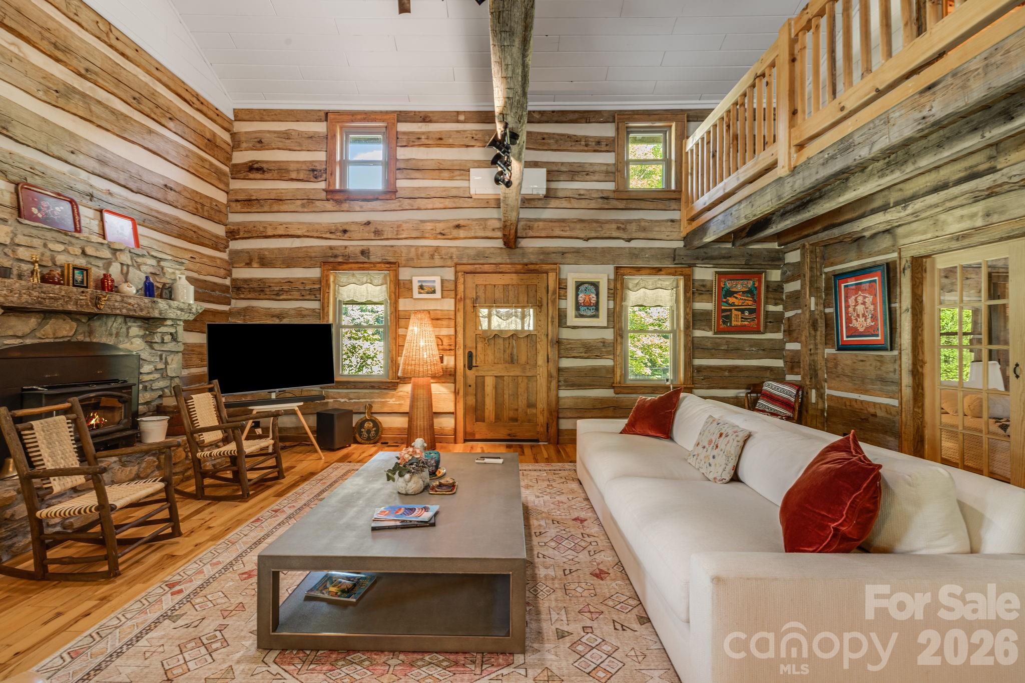 146 Gentry Farm Drive — Hot Springs