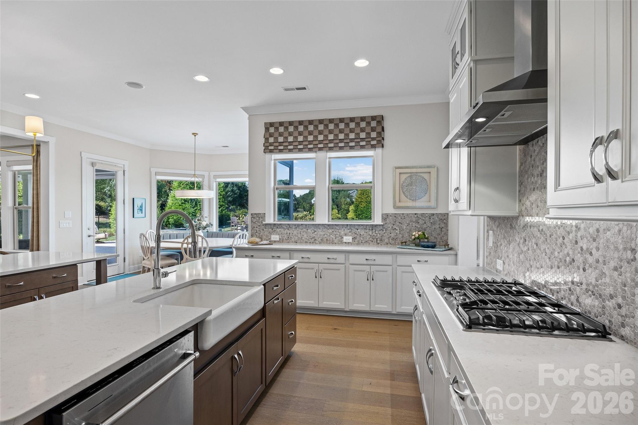 14232 Hollins Grove Avenue #3 — Huntersville