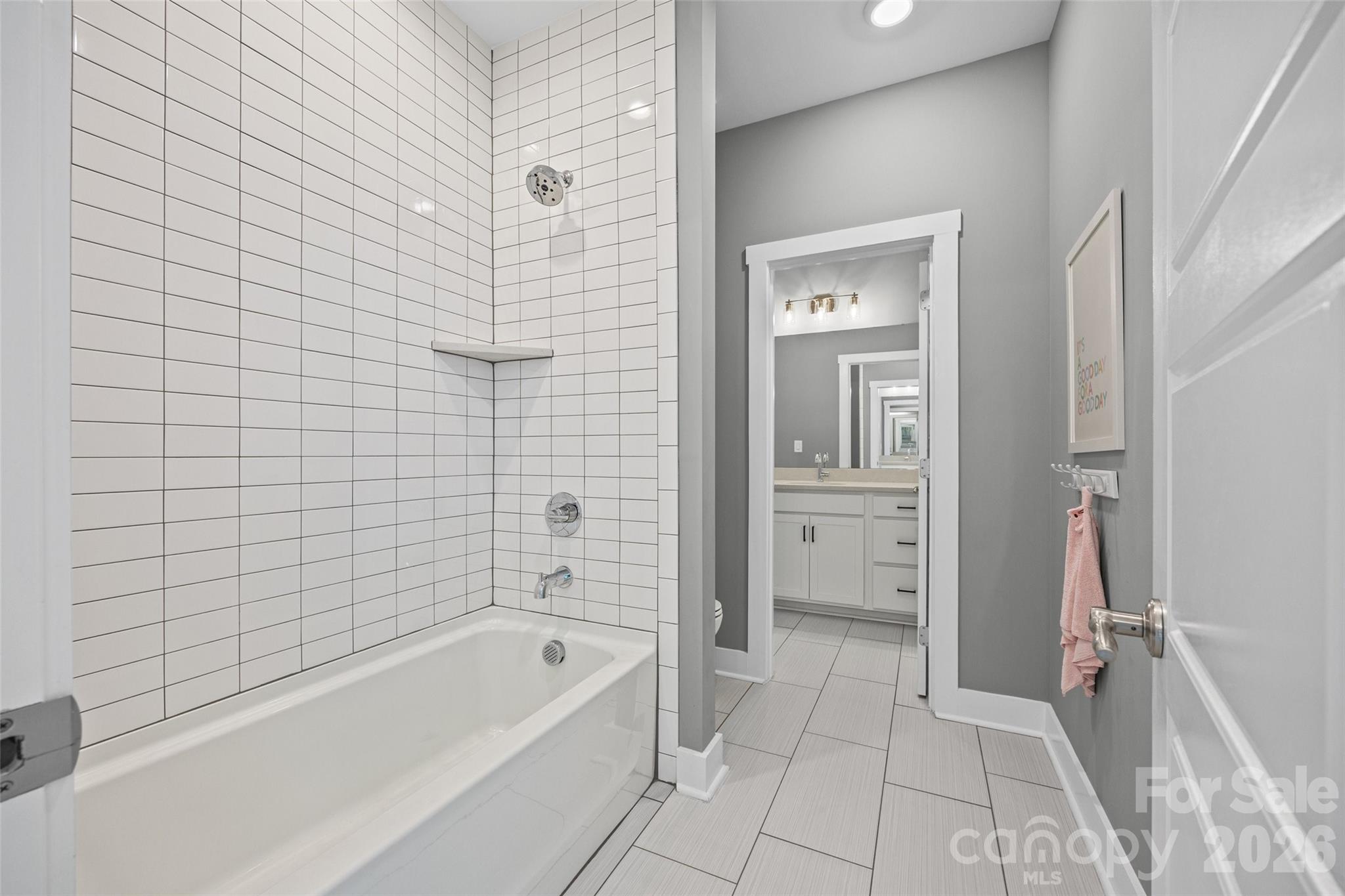 14232 Hollins Grove Avenue #3 — Huntersville