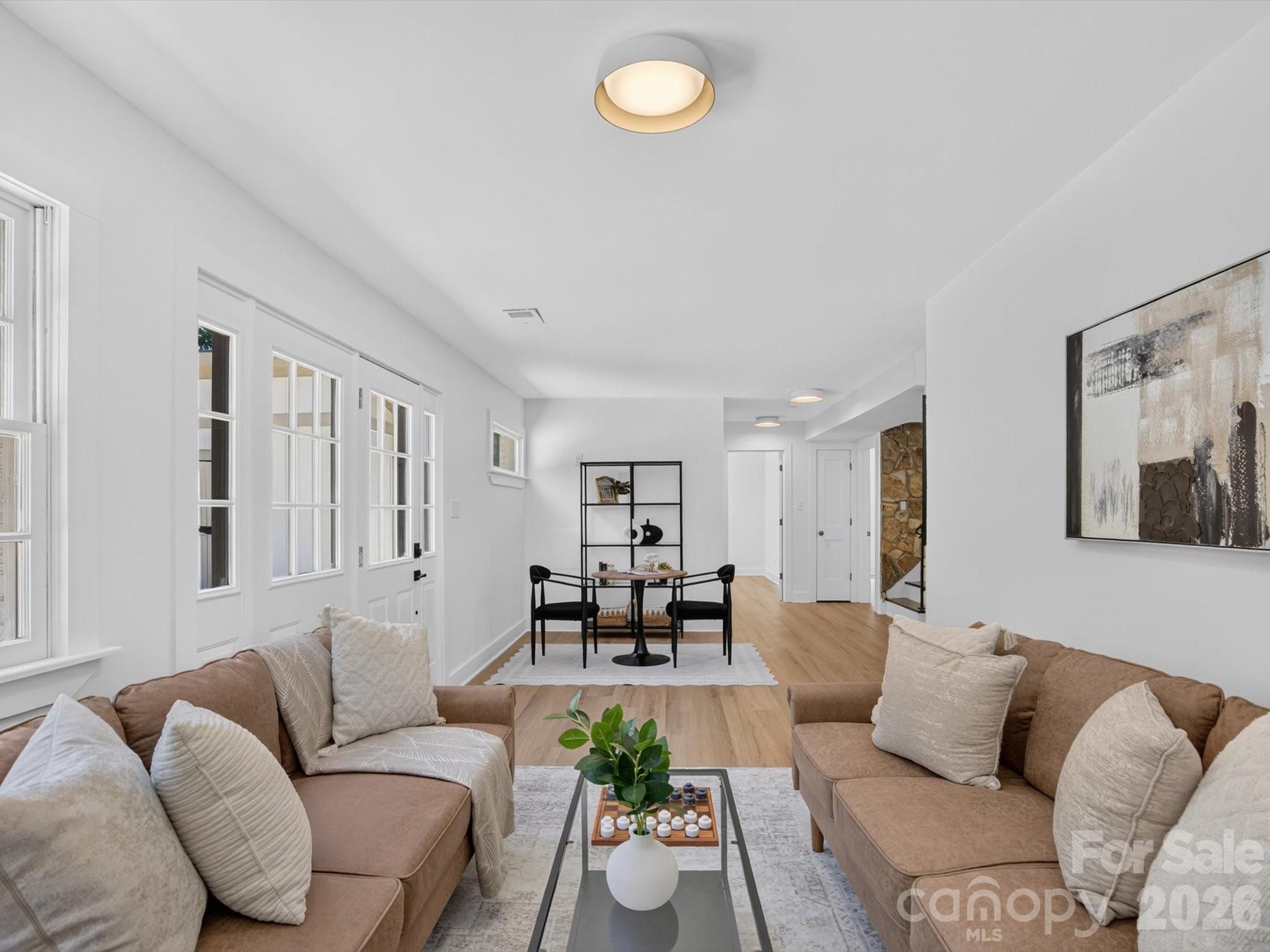2532 Sam Newell Road — Matthews