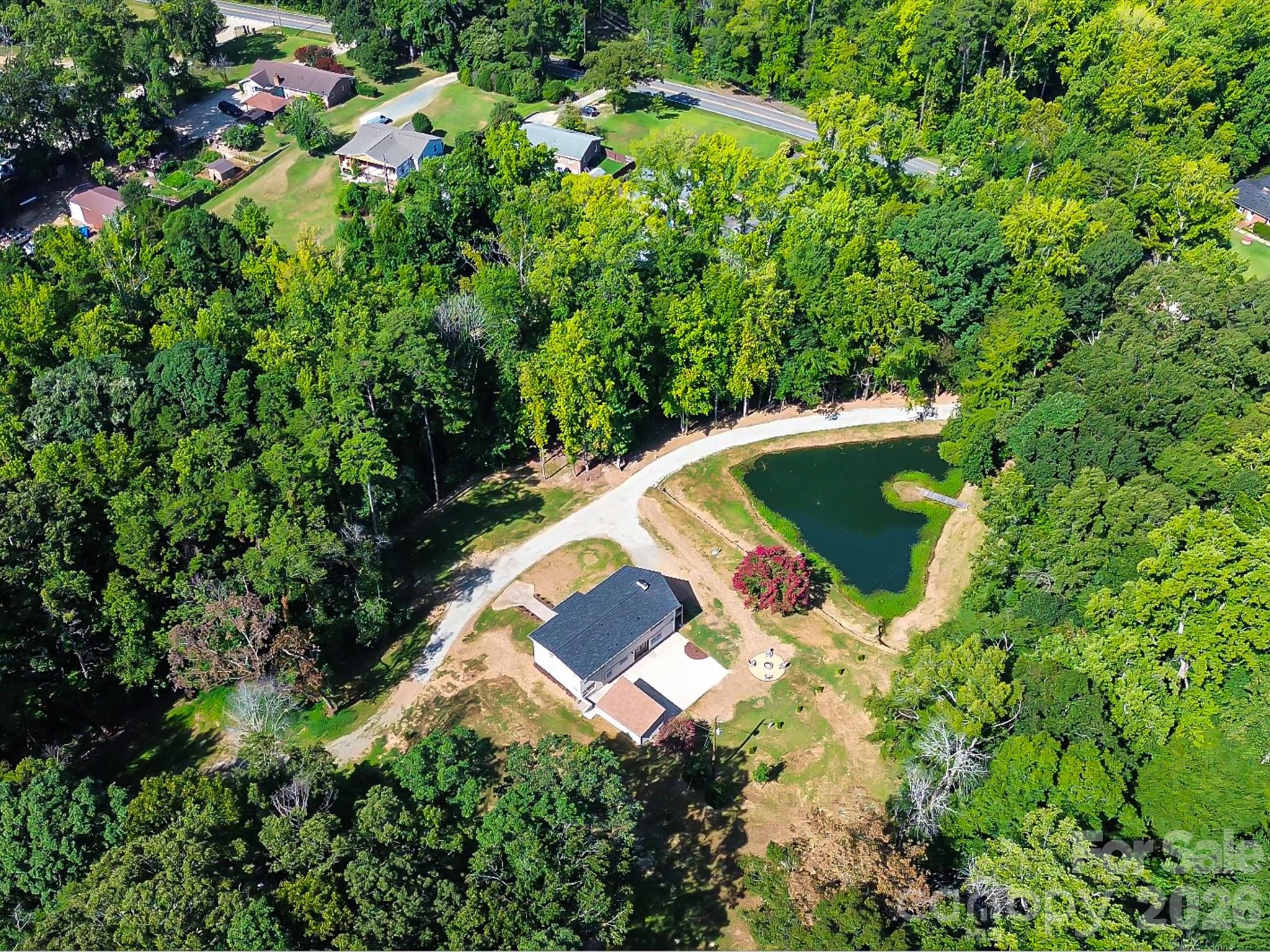 2532 Sam Newell Road — Matthews