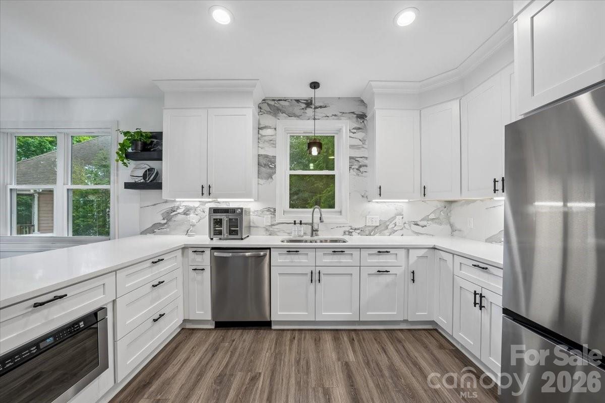9712 Worley Drive — Charlotte
