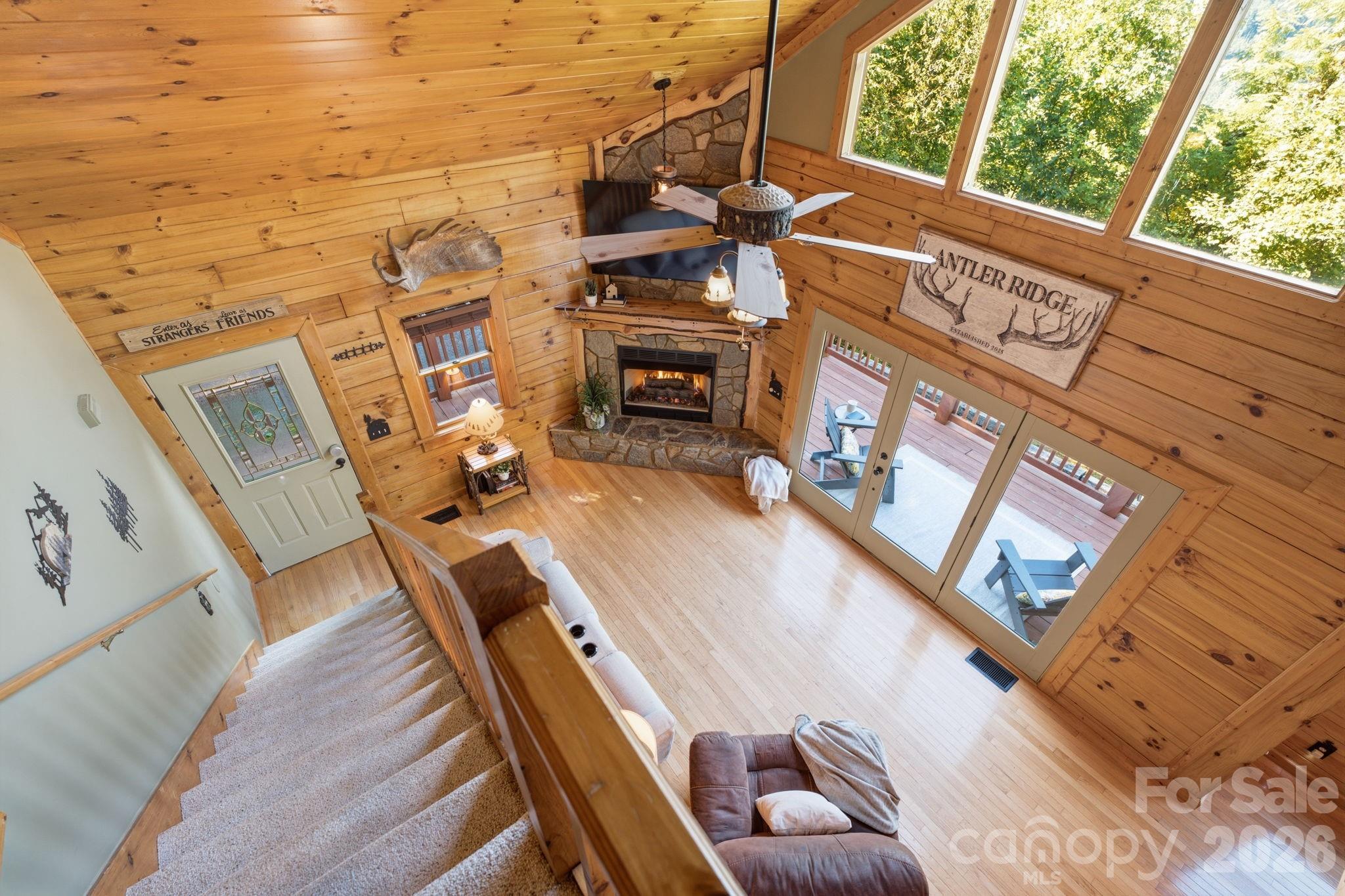 291 Appalachian Trail — Maggie Valley