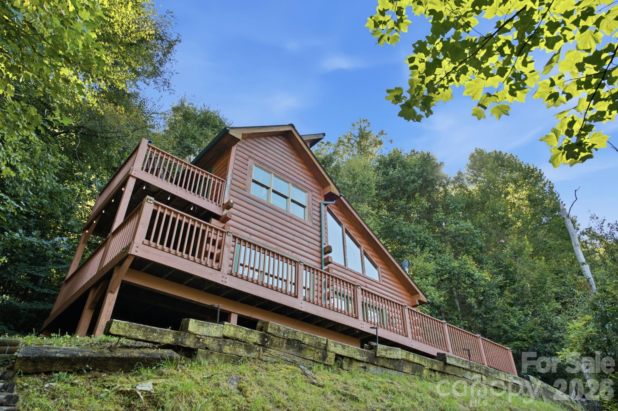291 Appalachian Trail — Maggie Valley