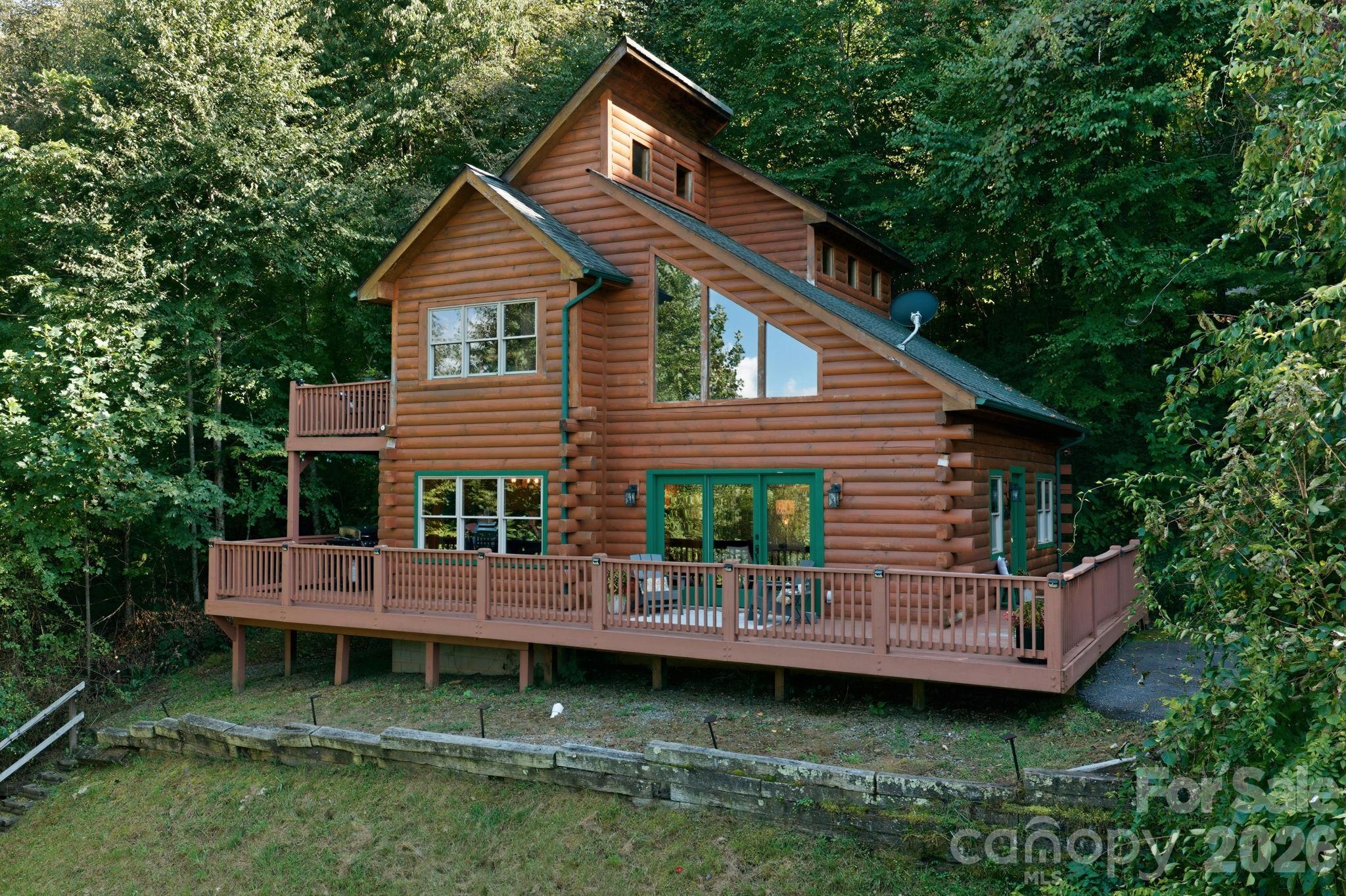 291 Appalachian Trail — Maggie Valley