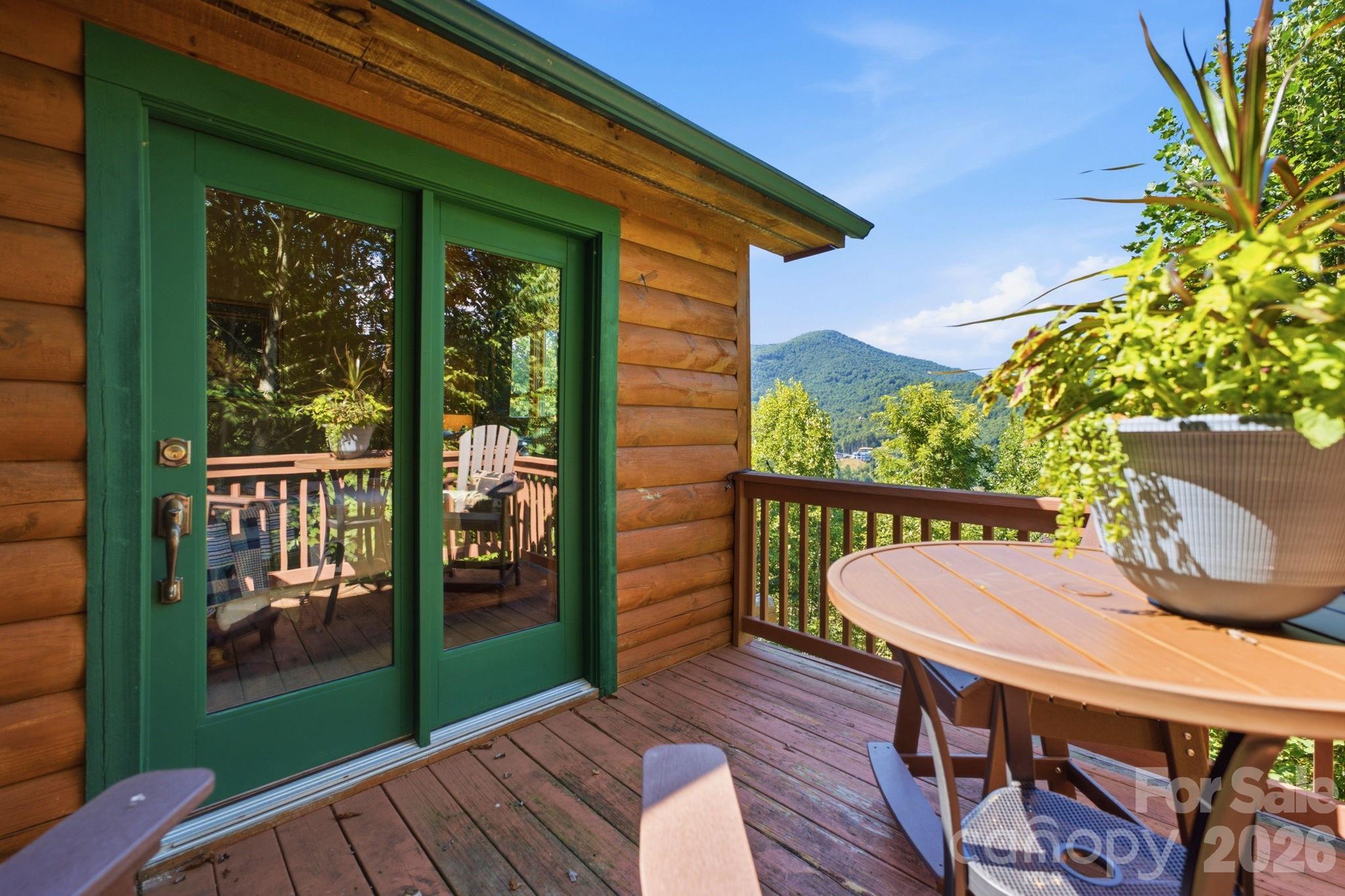 291 Appalachian Trail — Maggie Valley