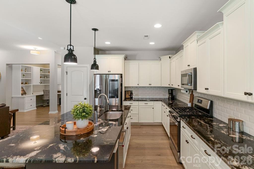 378 Broadleaf Drive — Denver