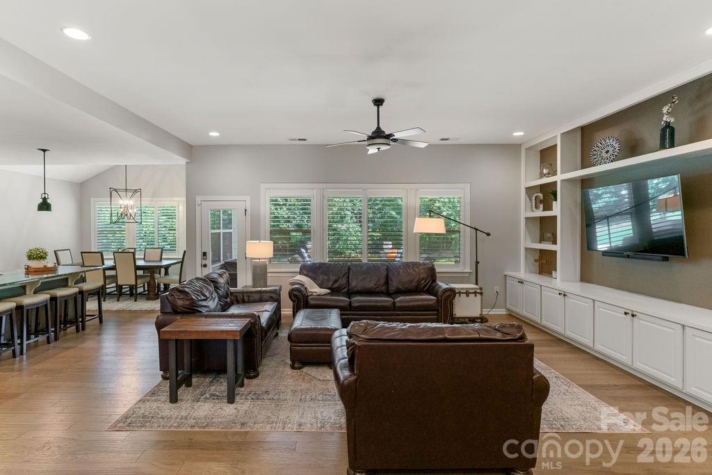 378 Broadleaf Drive — Denver