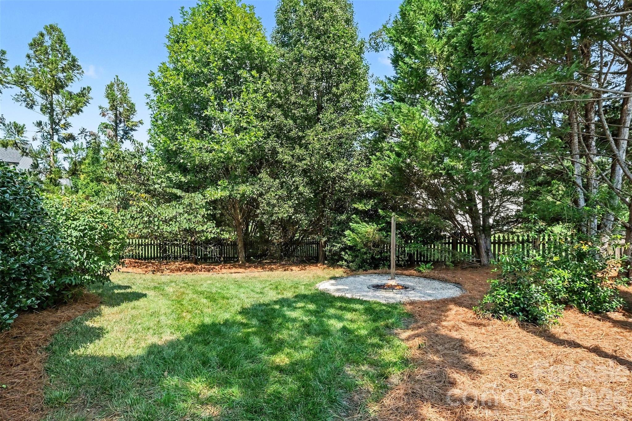 2521 Becket Ridge Road — Charlotte