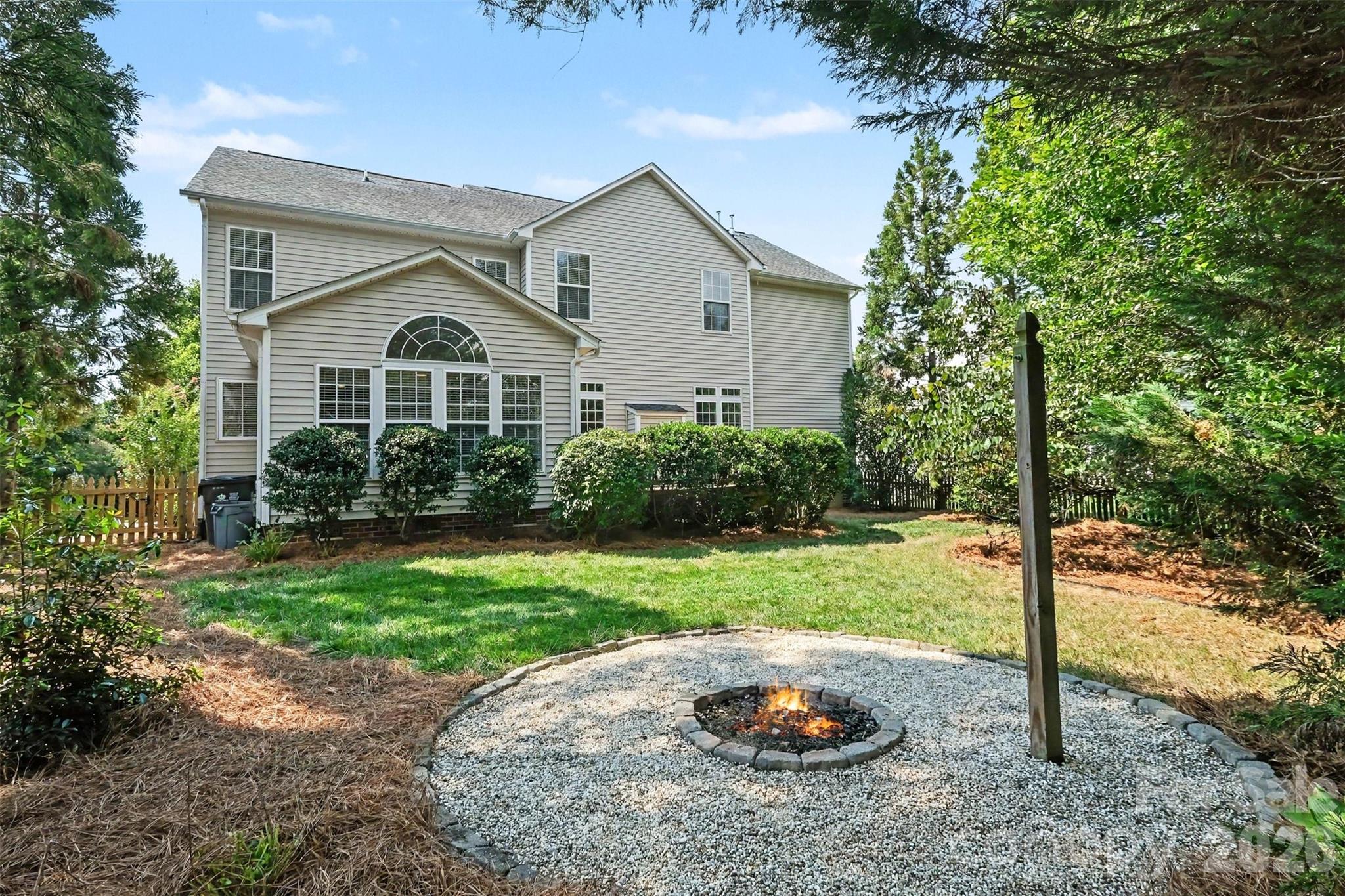 2521 Becket Ridge Road — Charlotte