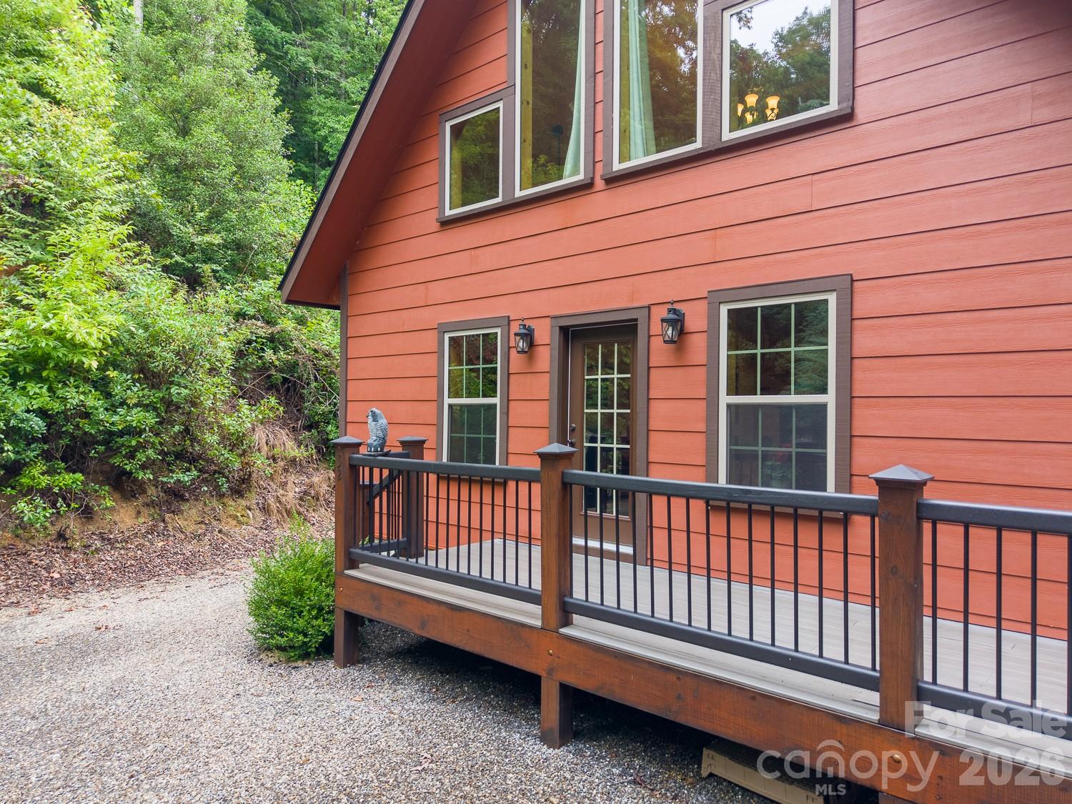 32 Grand View Estates Drive — Whittier
