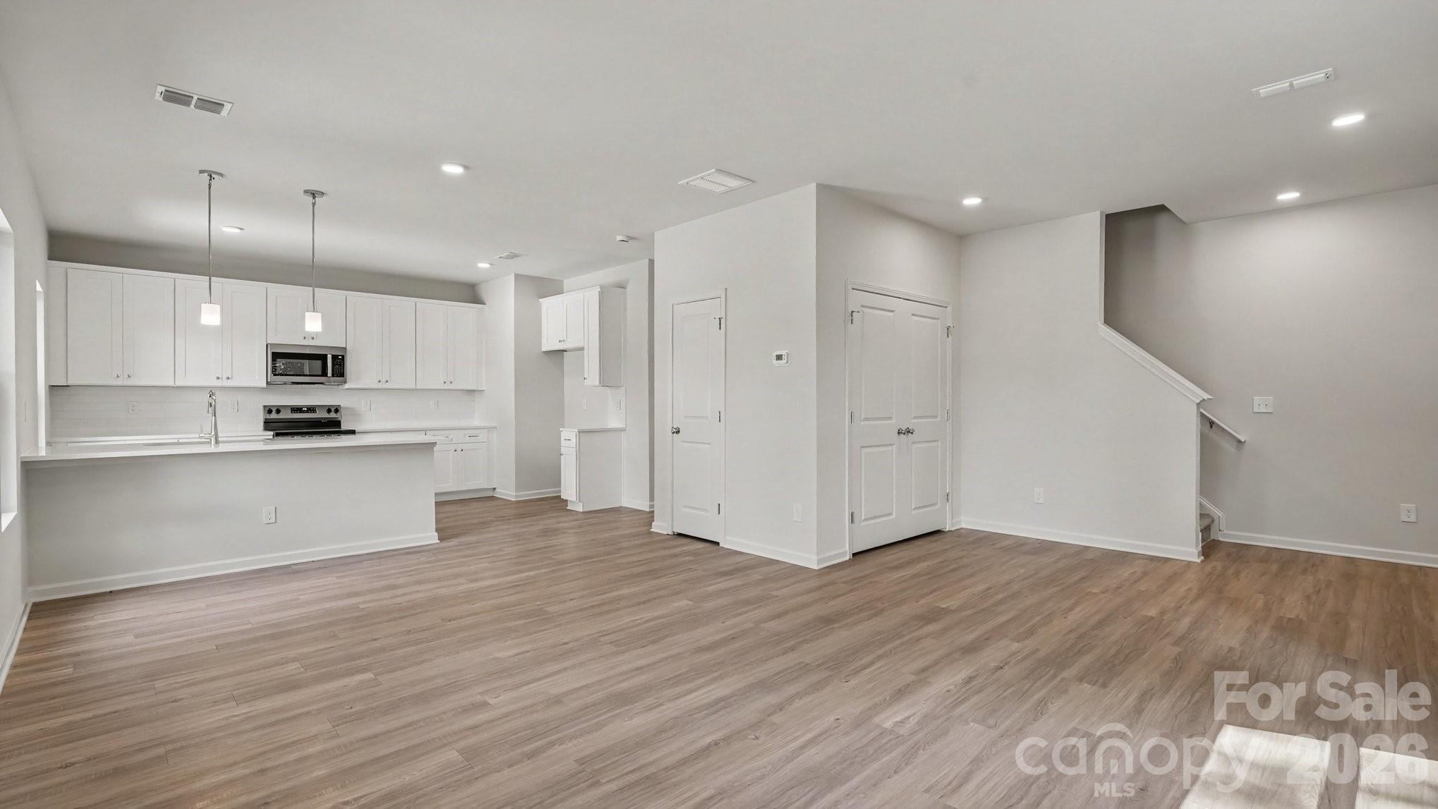 113 Little John Road — Statesville