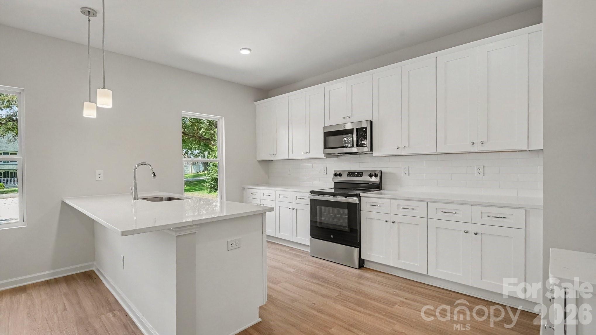 113 Little John Road — Statesville