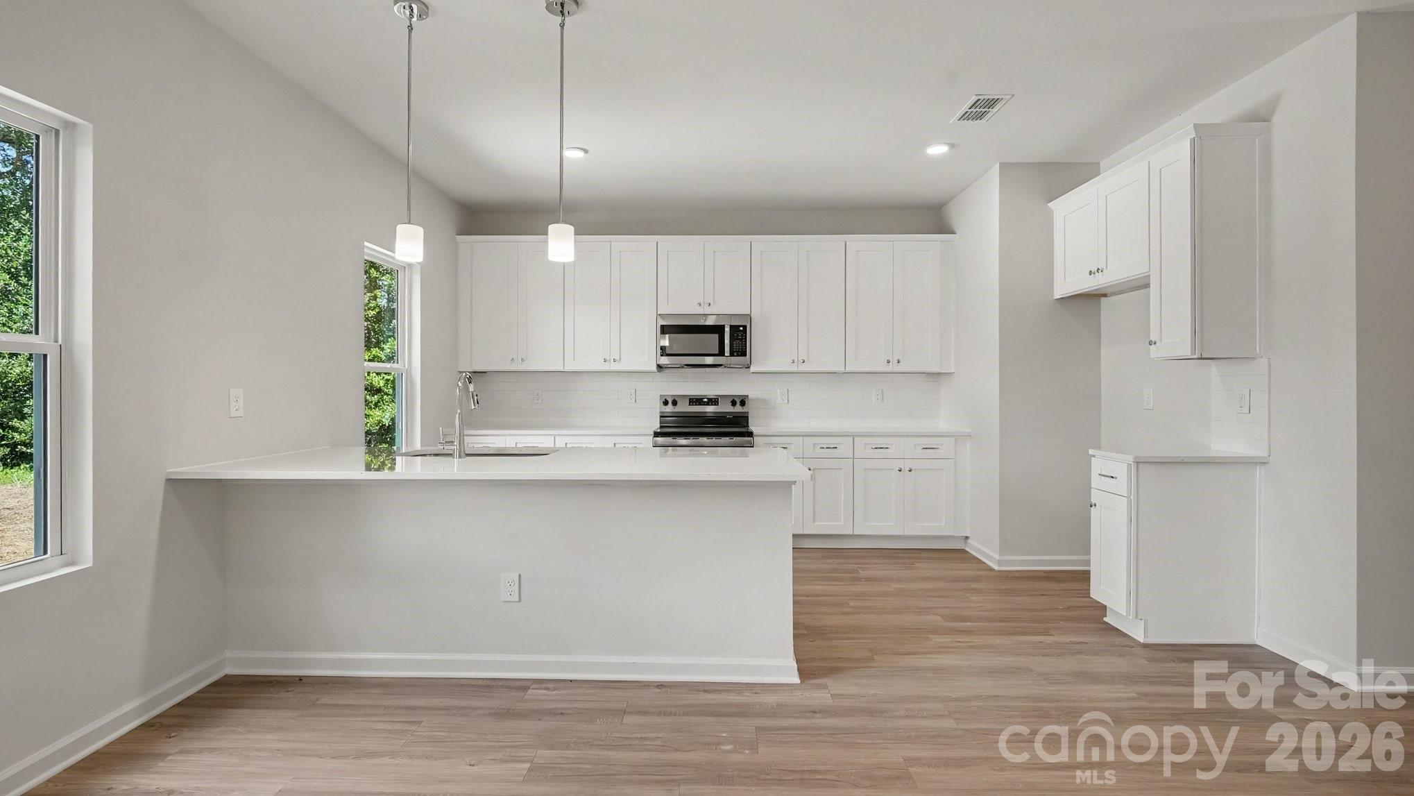 113 Little John Road — Statesville