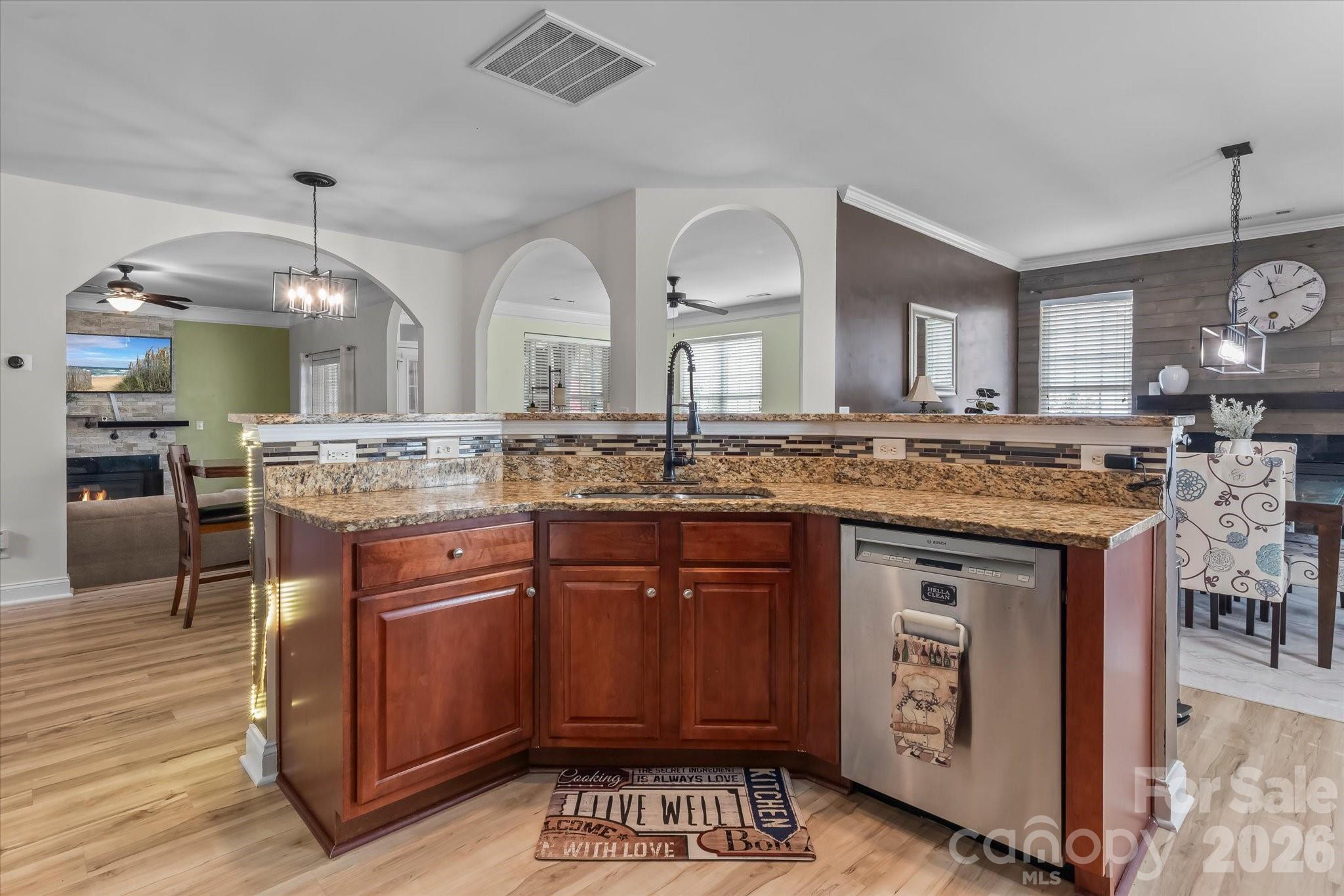 186 Autumn Frost Avenue — Statesville