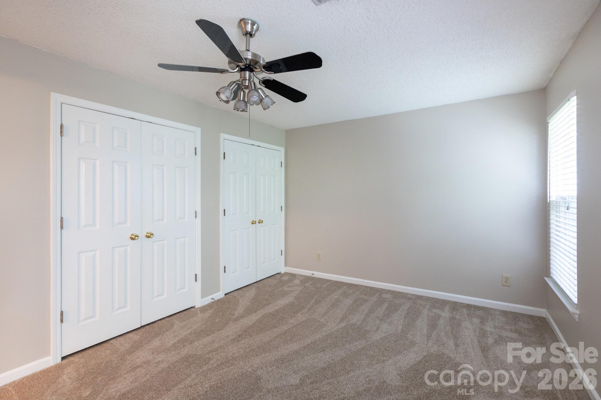 5401 Groveton Court — Charlotte
