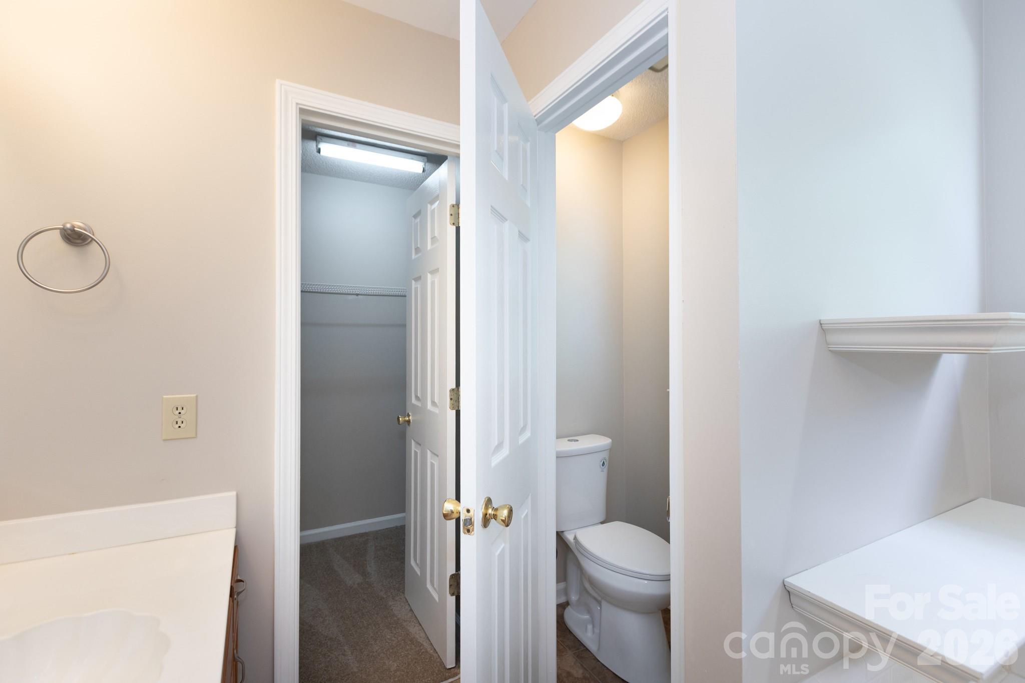 5401 Groveton Court — Charlotte