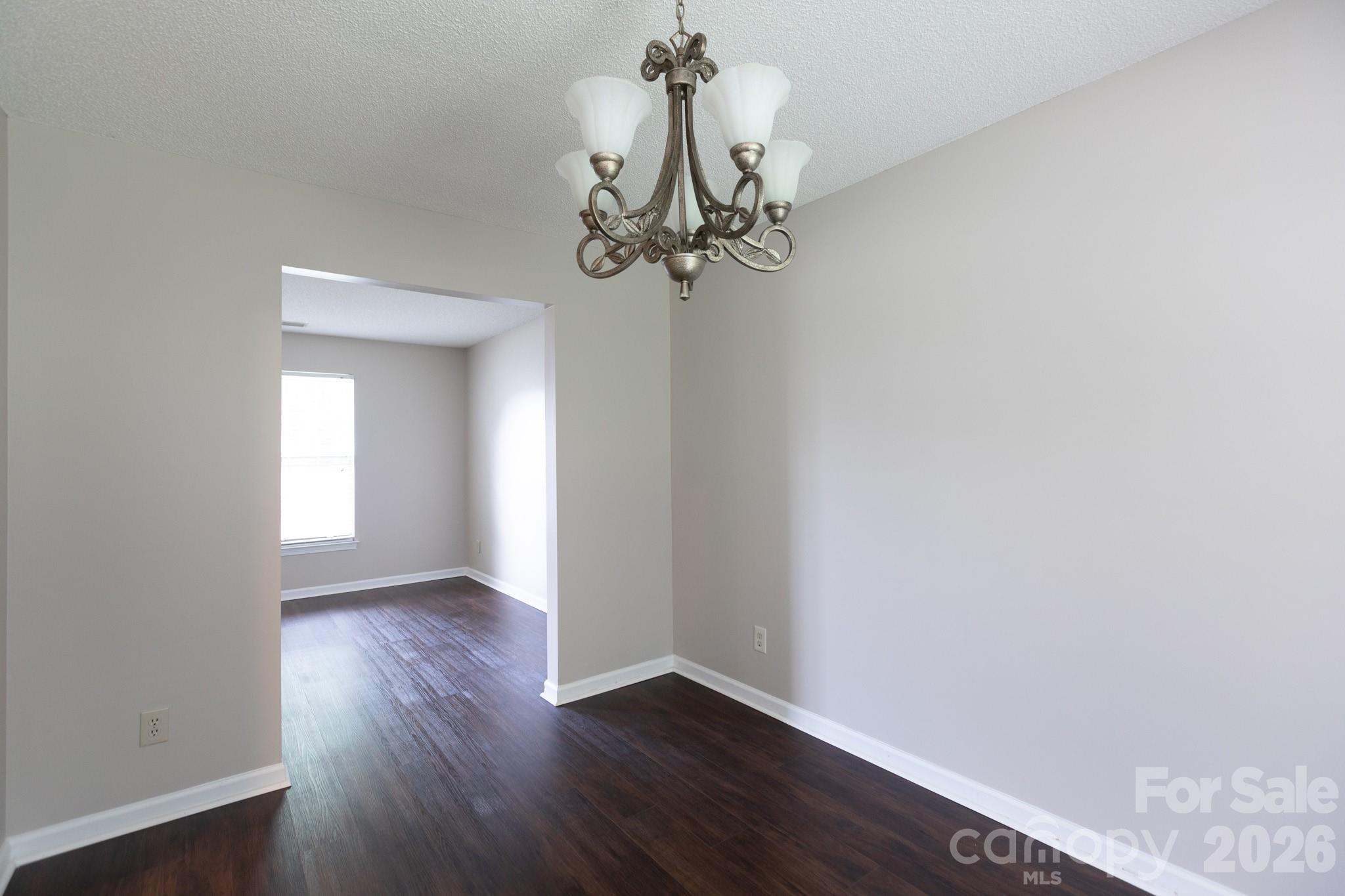 5401 Groveton Court — Charlotte