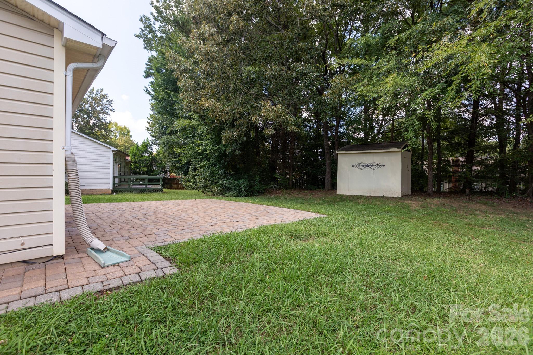 5401 Groveton Court — Charlotte